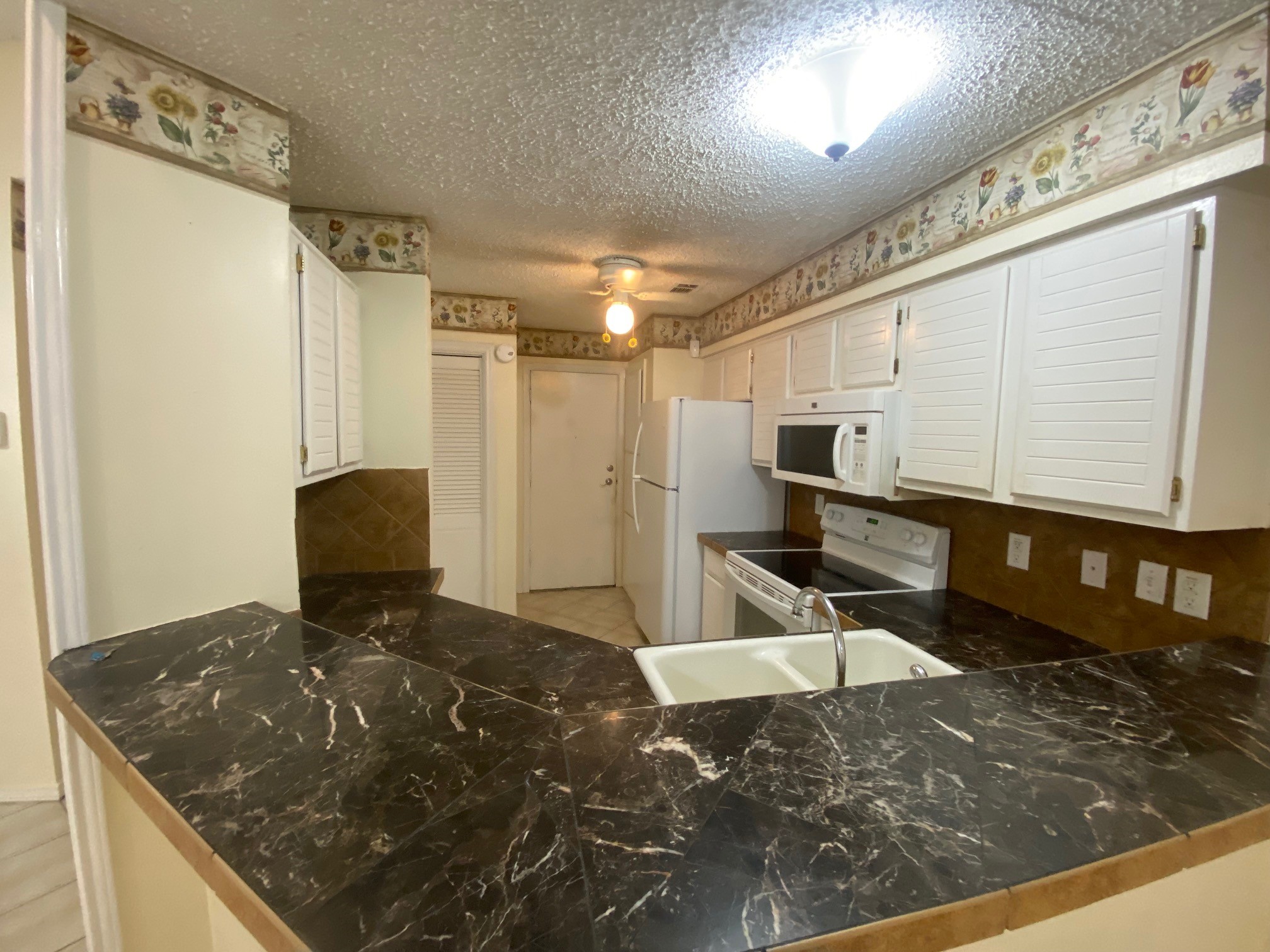 6708 Ports O Call Drive