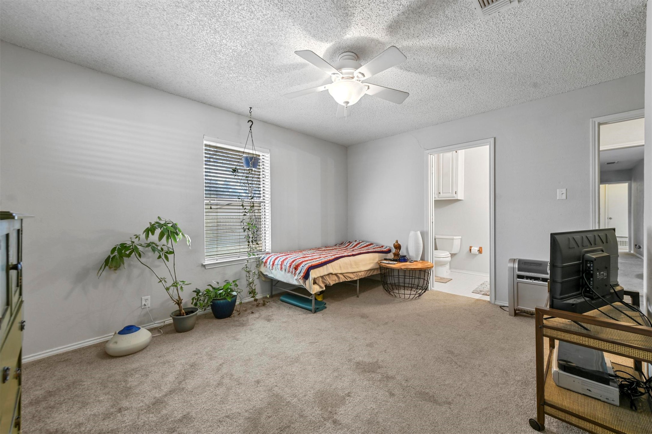 2304 Parkside Drive