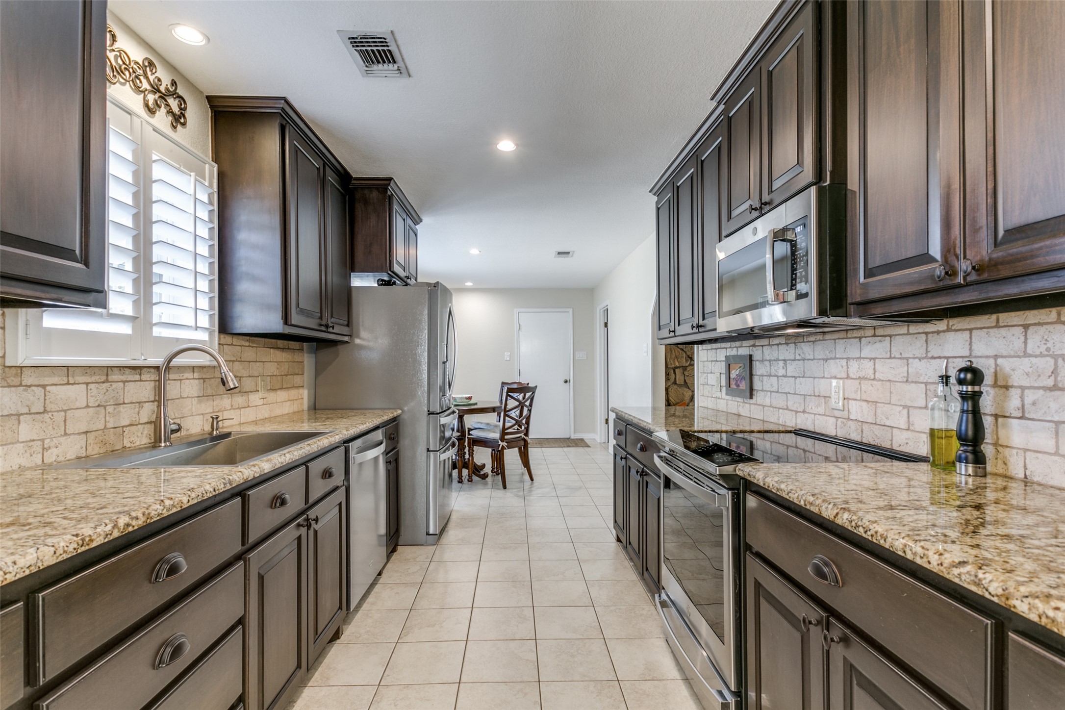 328 Shawnee Trail