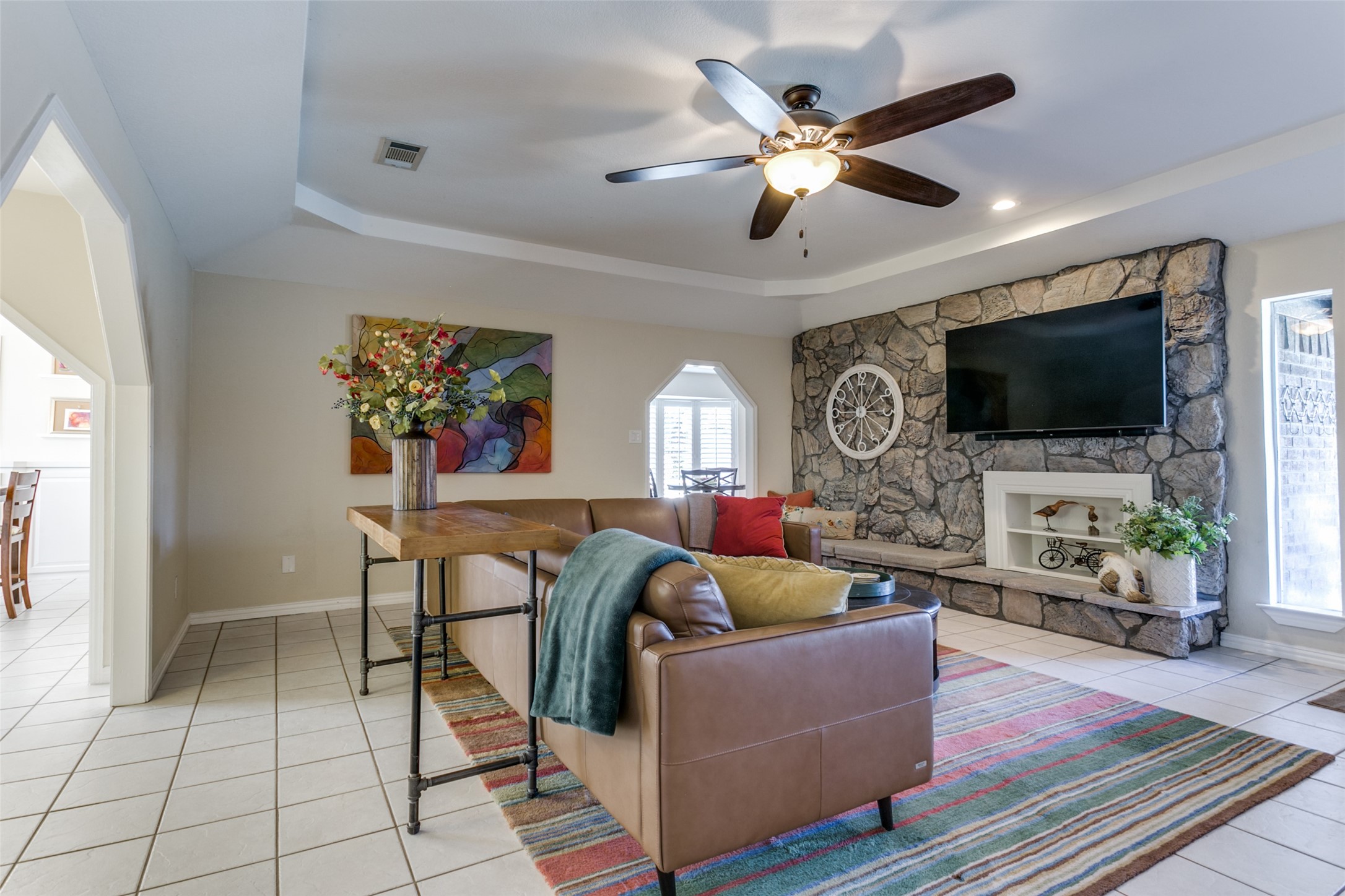 328 Shawnee Trail