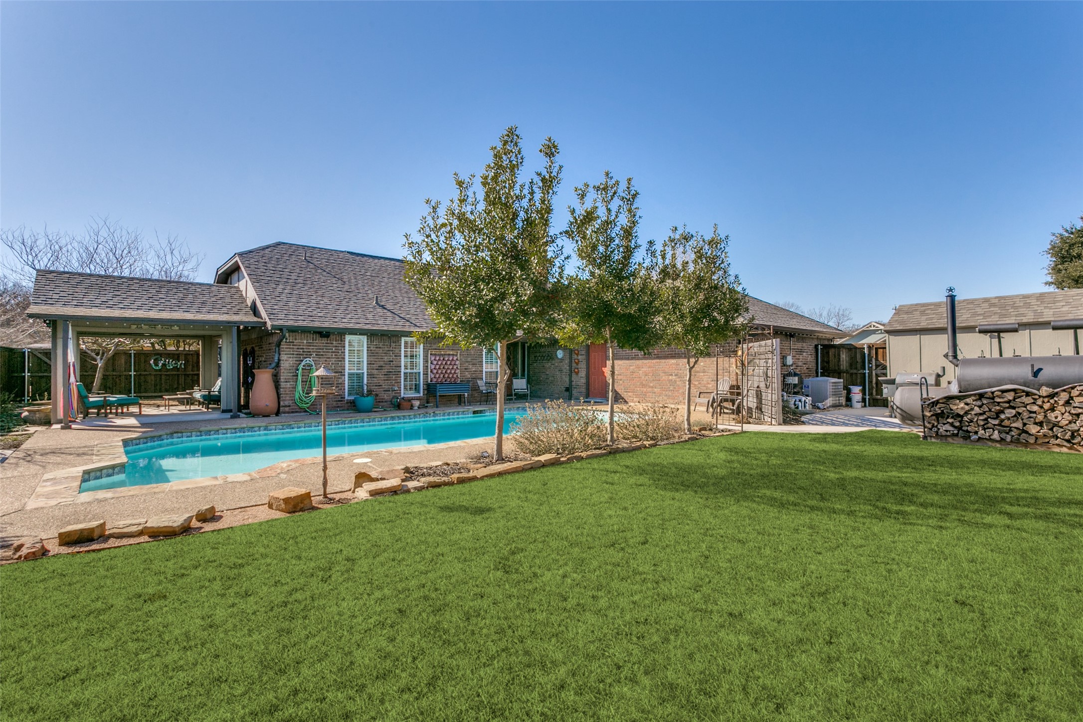 328 Shawnee Trail