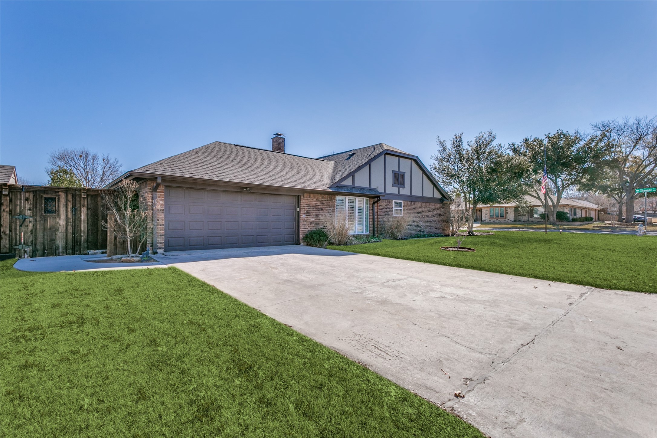 328 Shawnee Trail