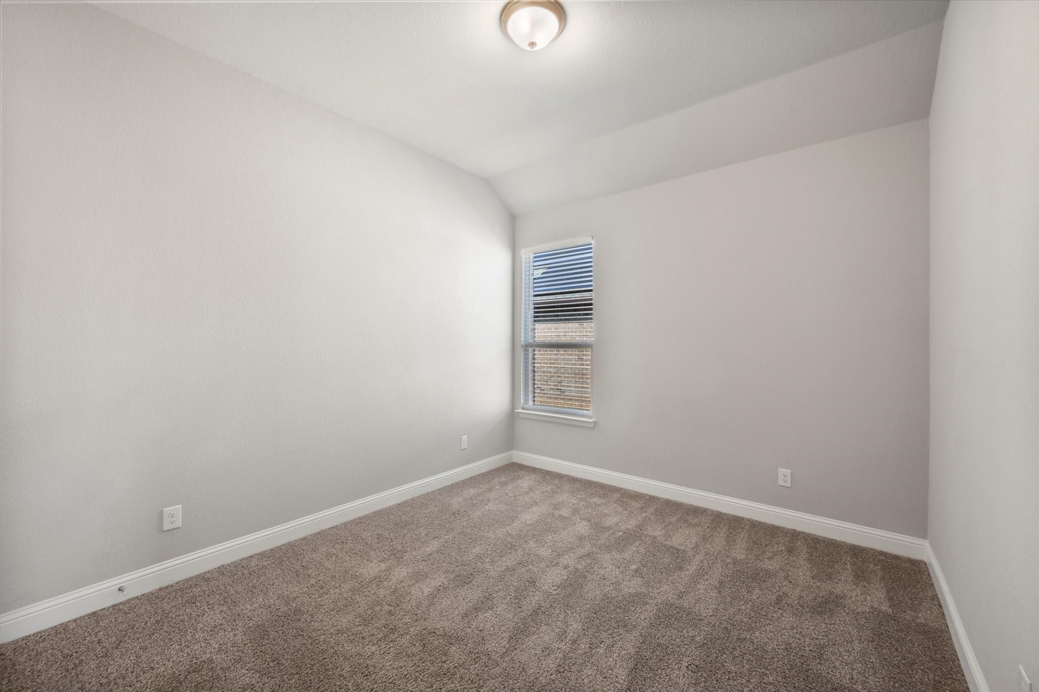 1202 Silver Oak Court