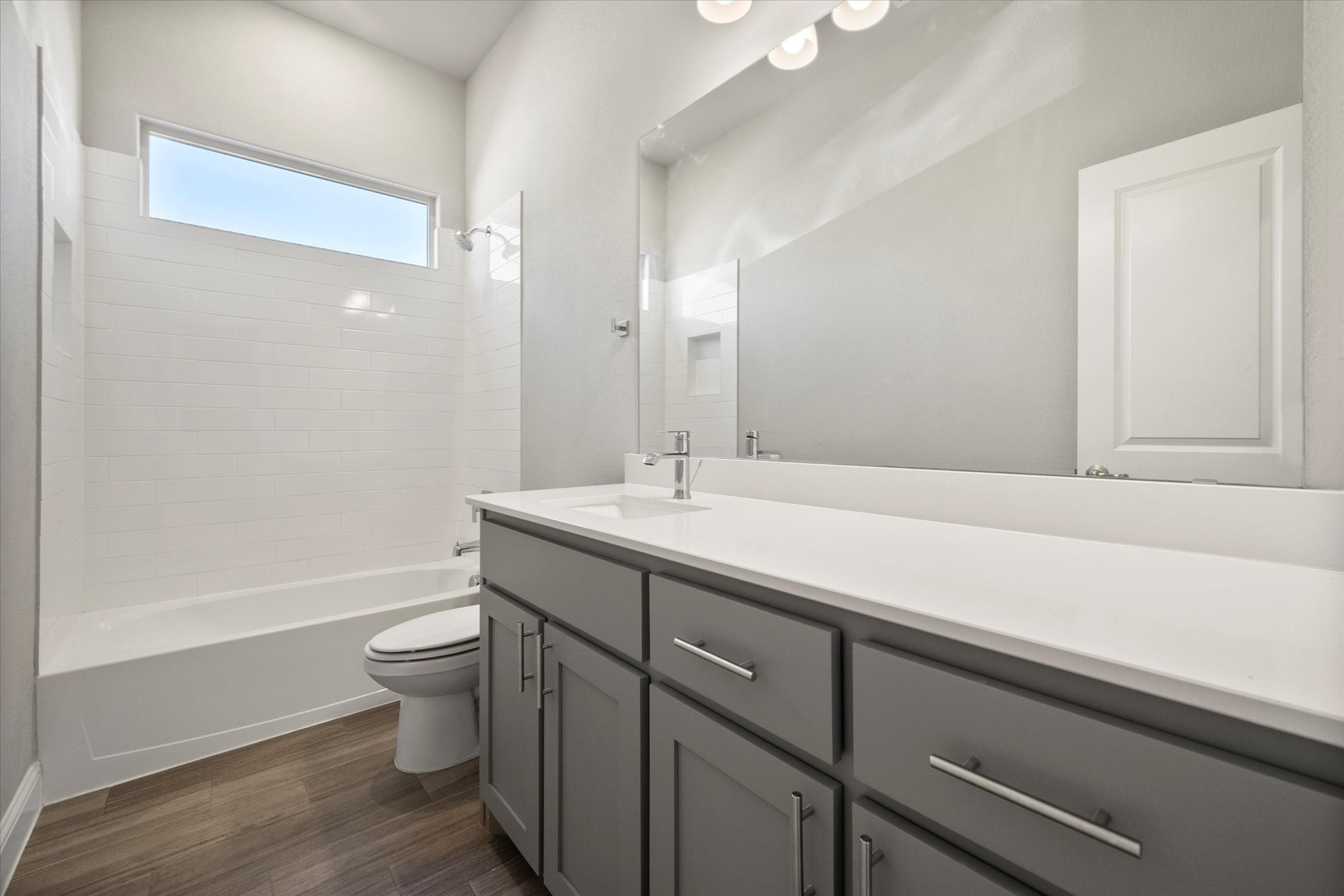 1202 Silver Oak Court