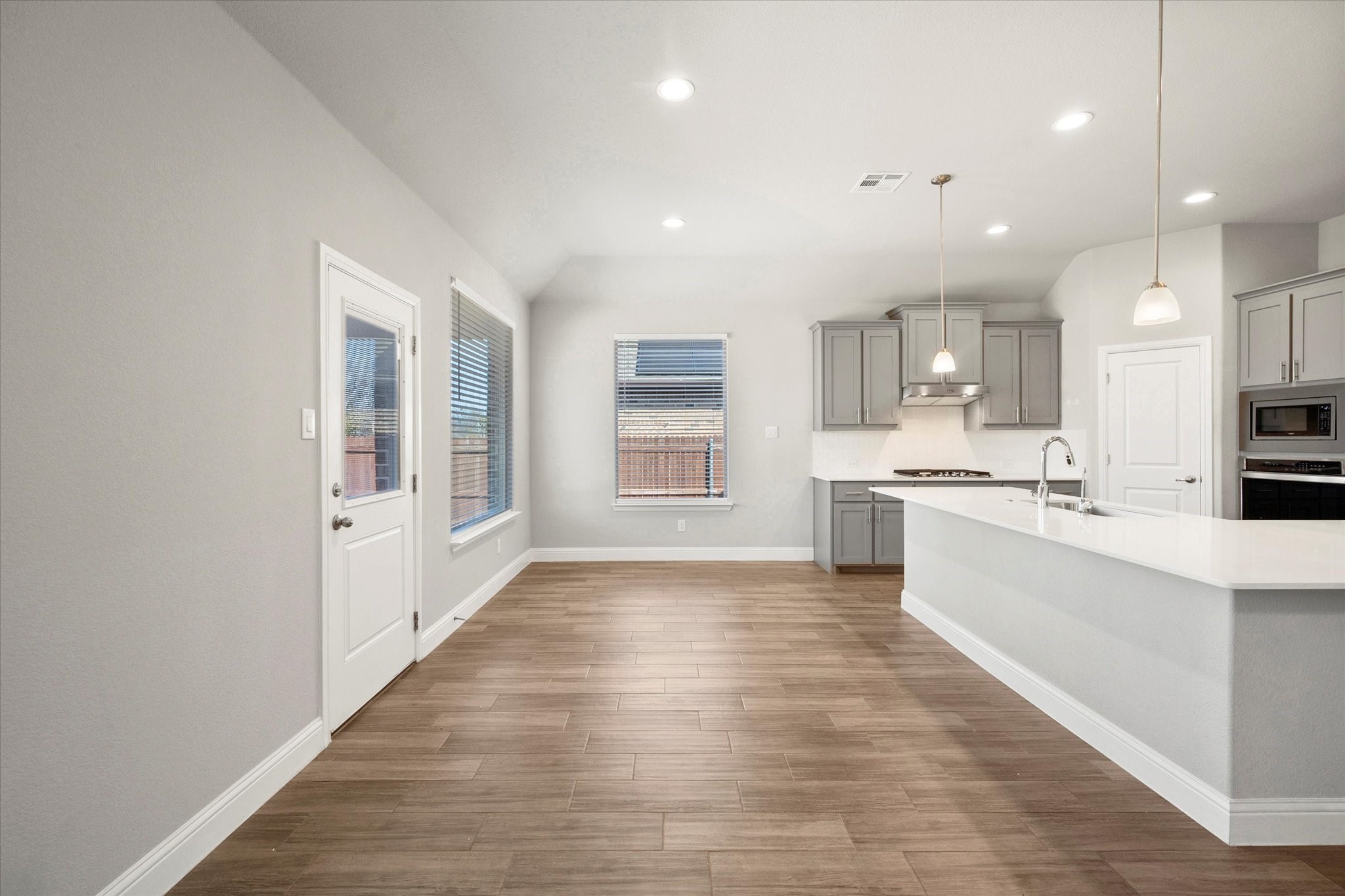 1202 Silver Oak Court