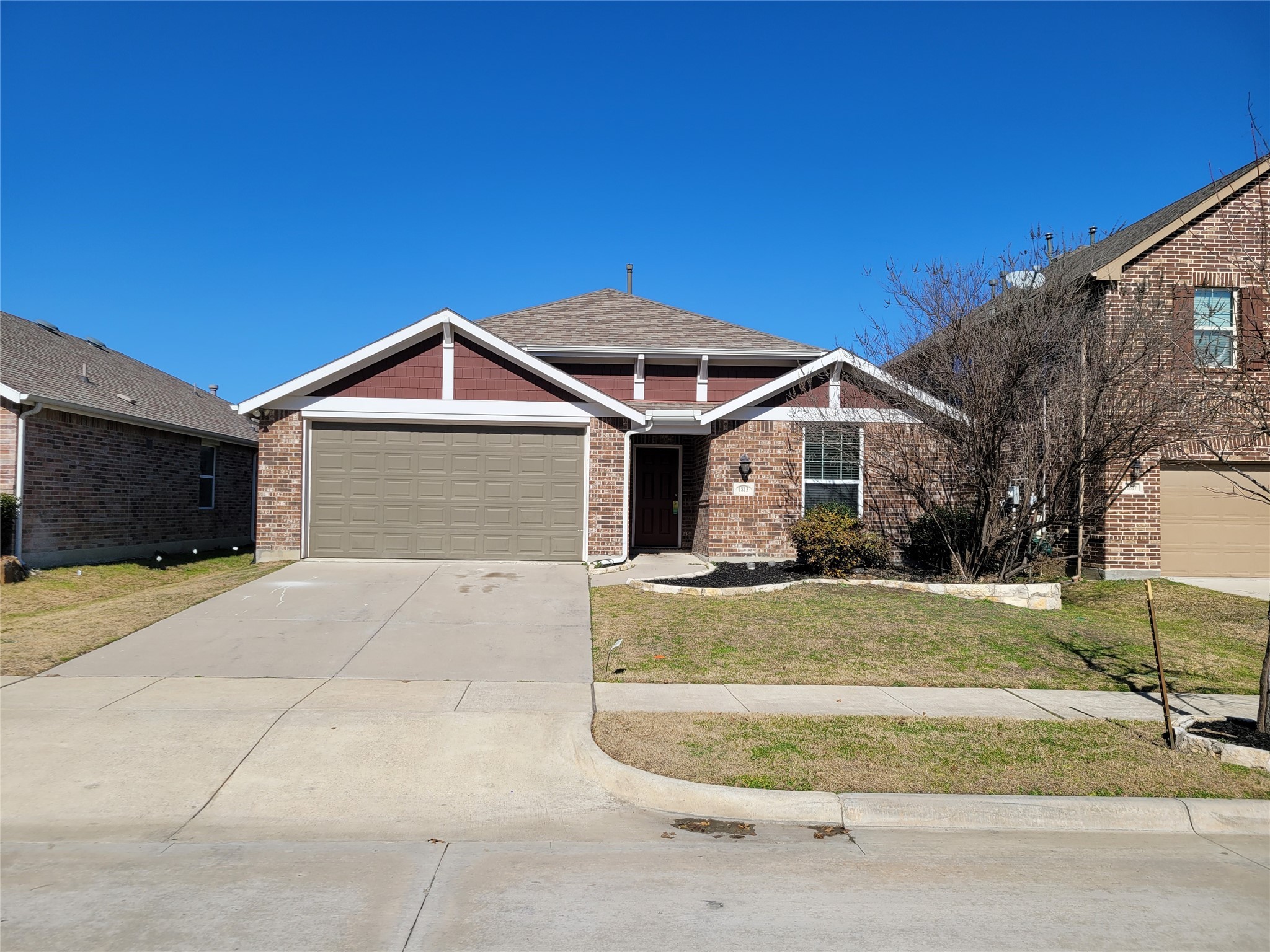 1813 Ridge Creek Lane