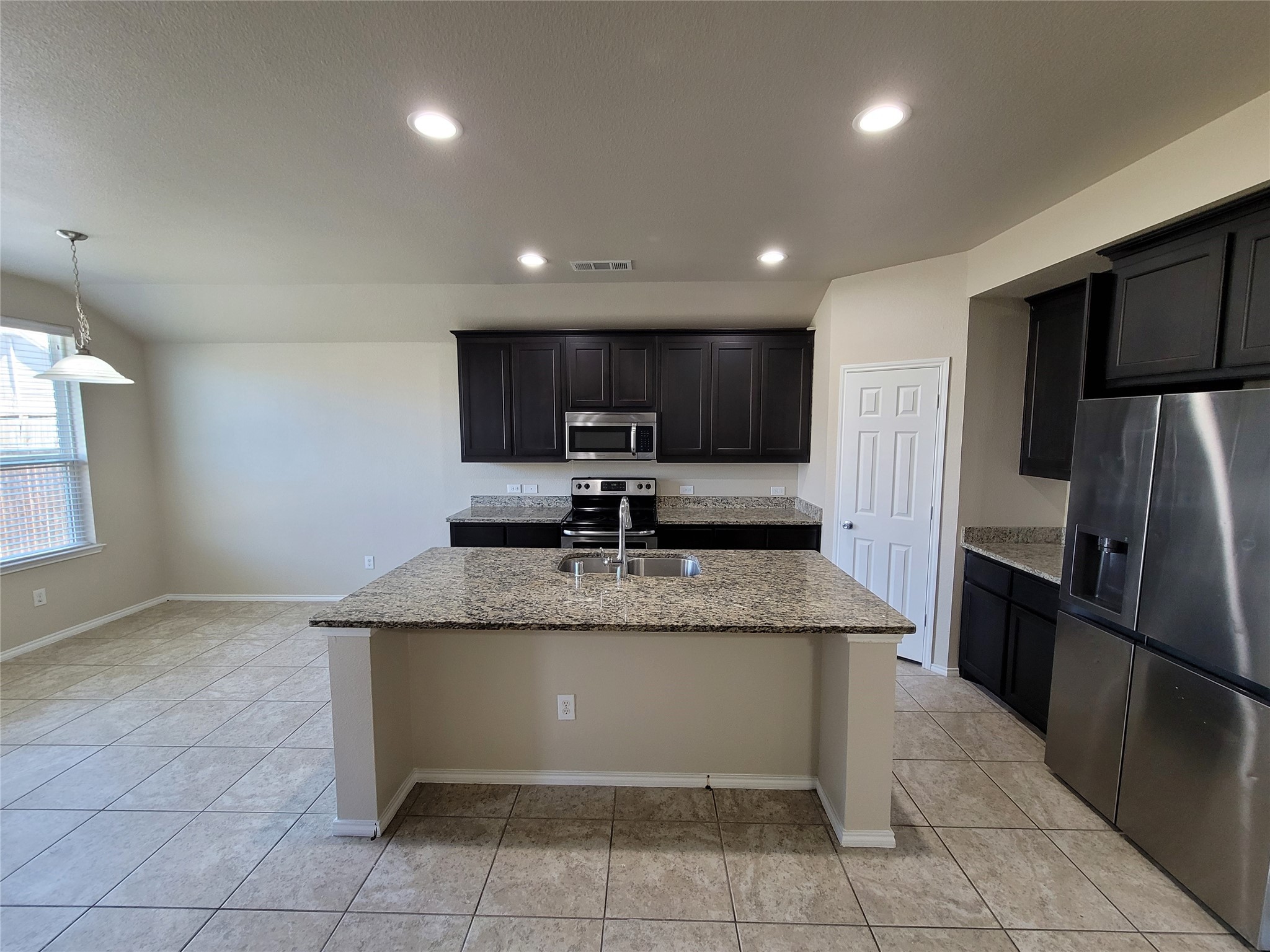 1813 Ridge Creek Lane