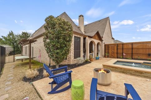 11383 Graceland Lane