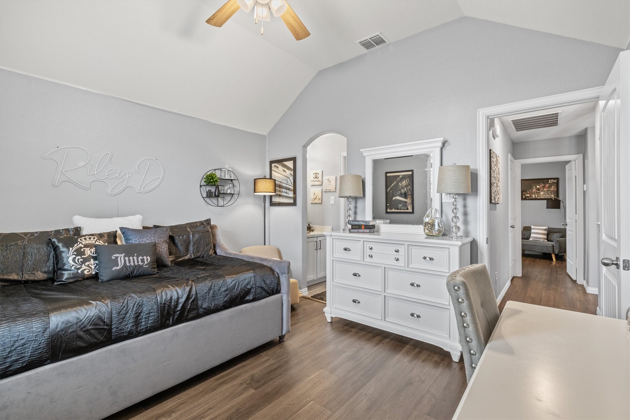4319 Cibolo Creek Trail
