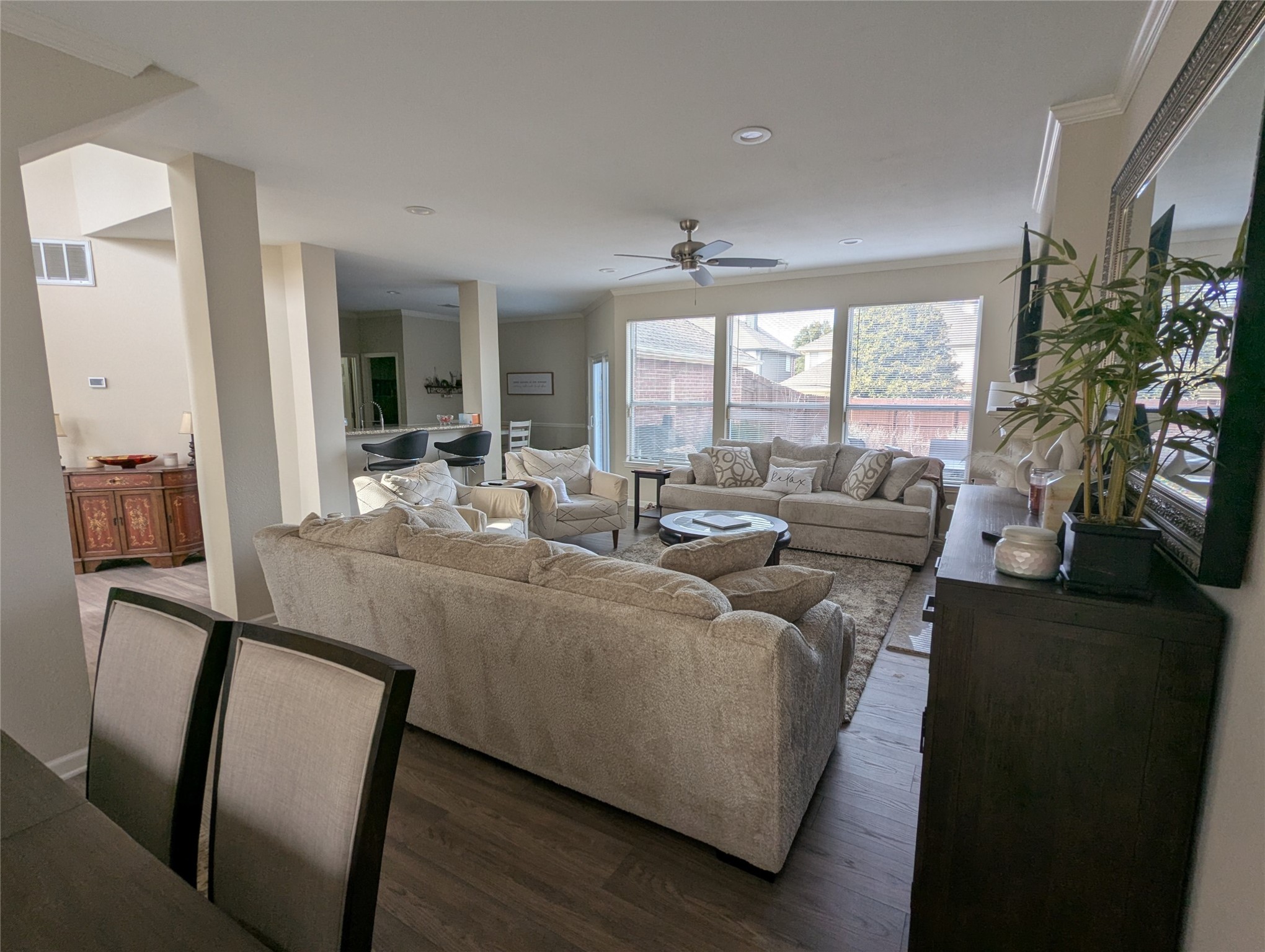 4204 Buena Vista Lane