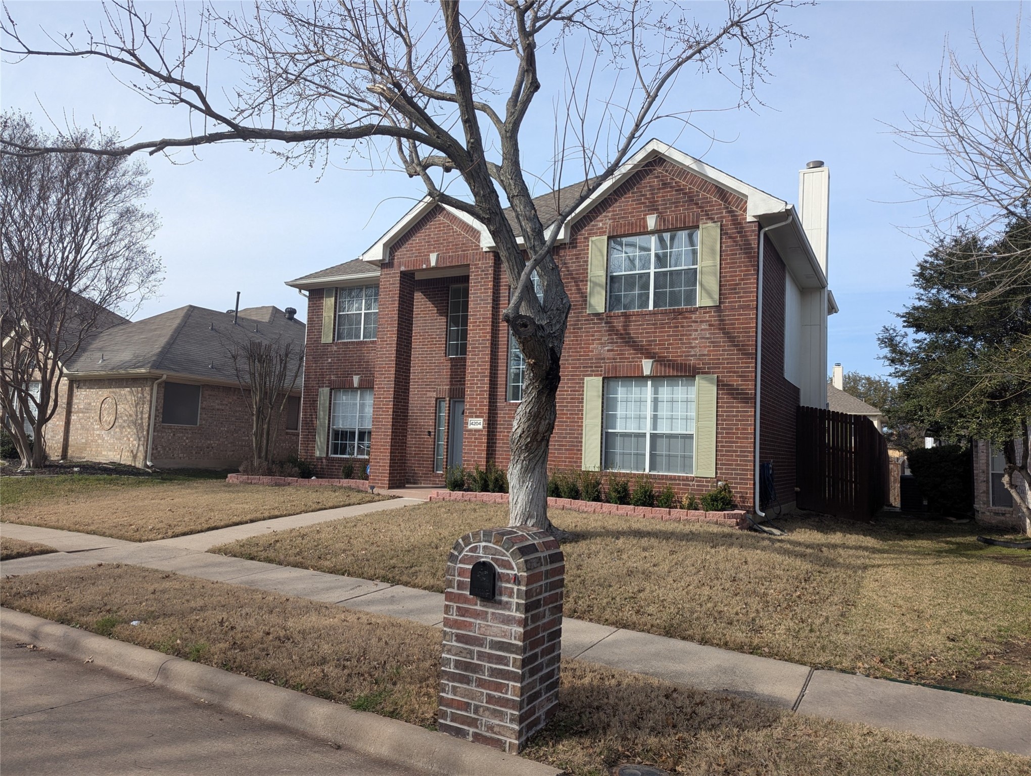 4204 Buena Vista Lane