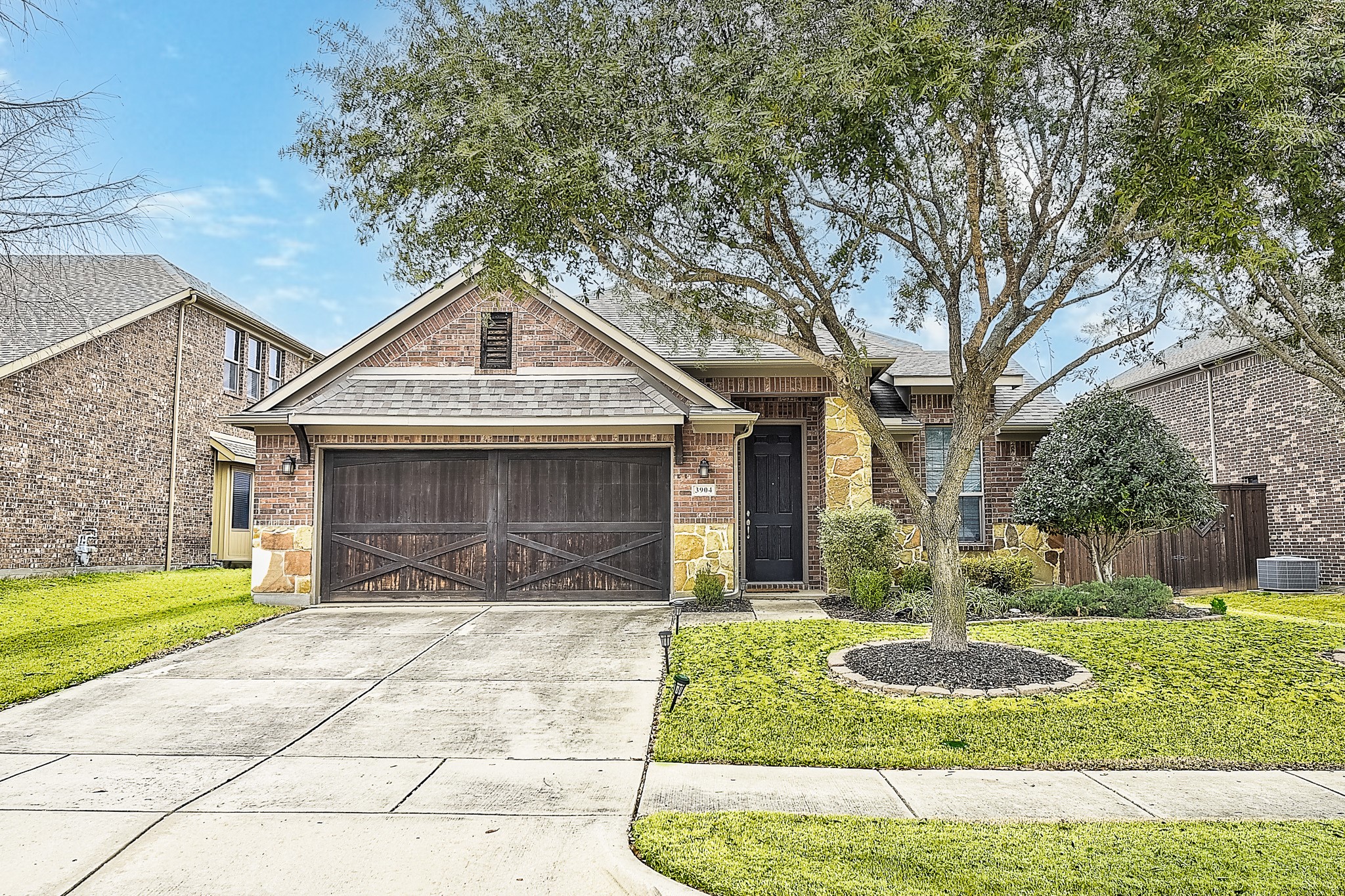 3904 Deer Lake Drive