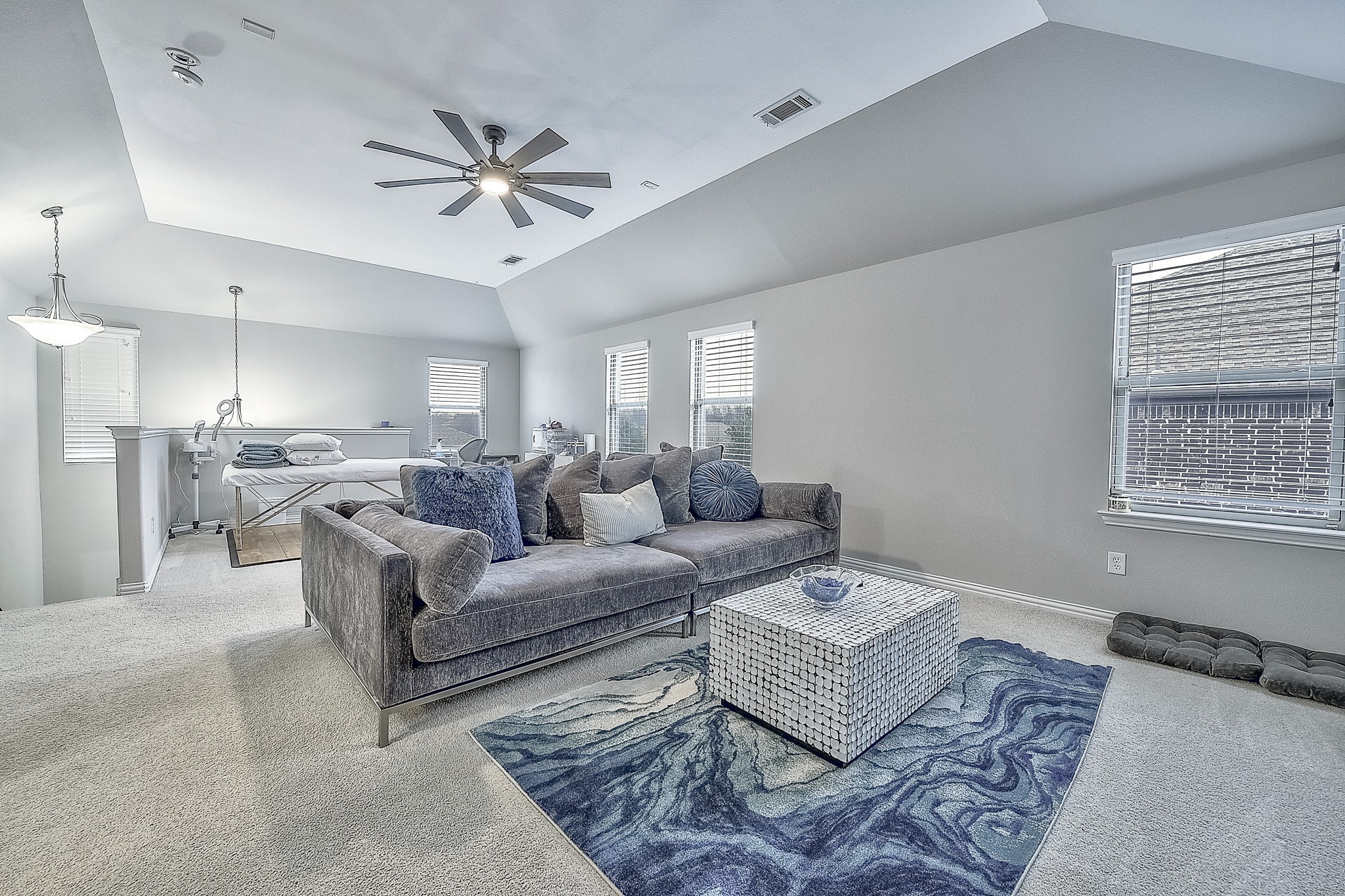 3904 Deer Lake Drive