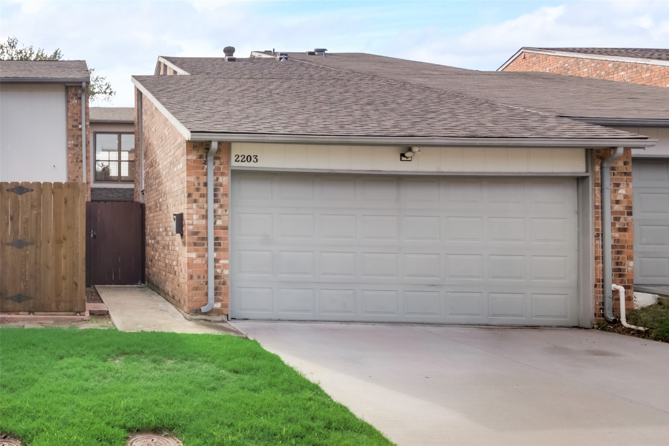 2203 Salem Drive
