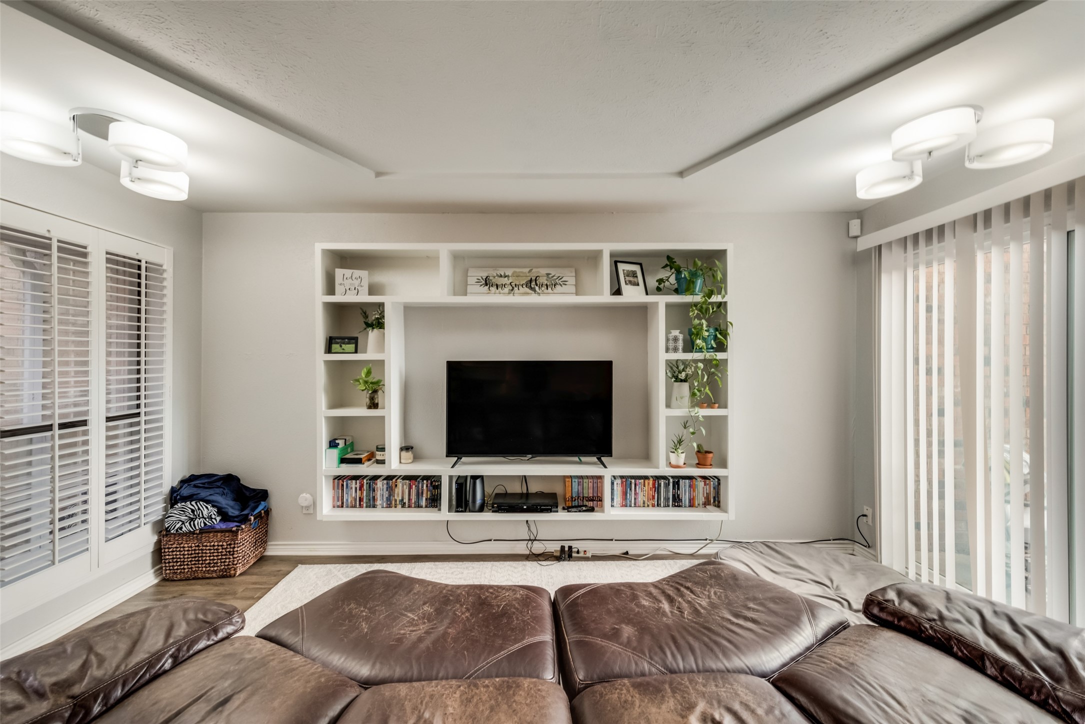 2203 Salem Drive