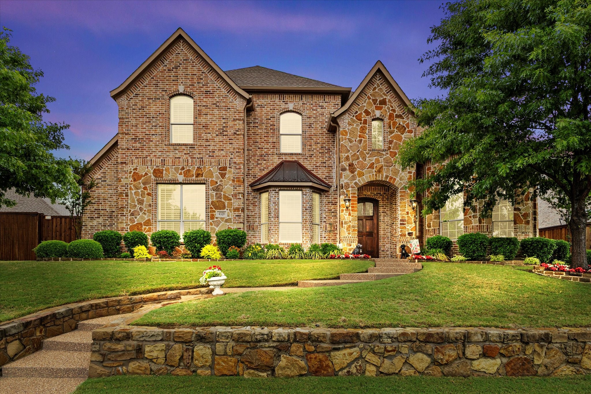4320 Chevy Chase Lane