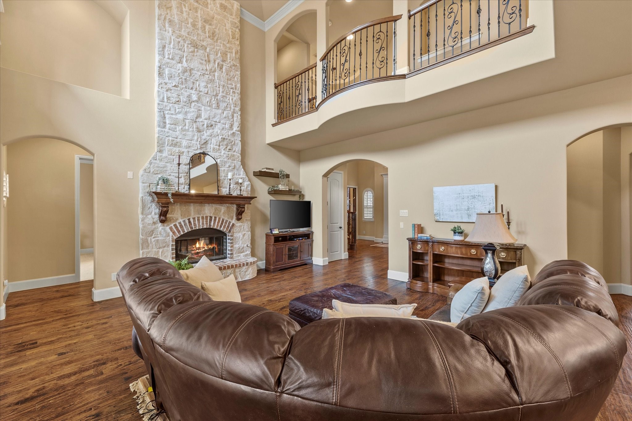 4320 Chevy Chase Lane