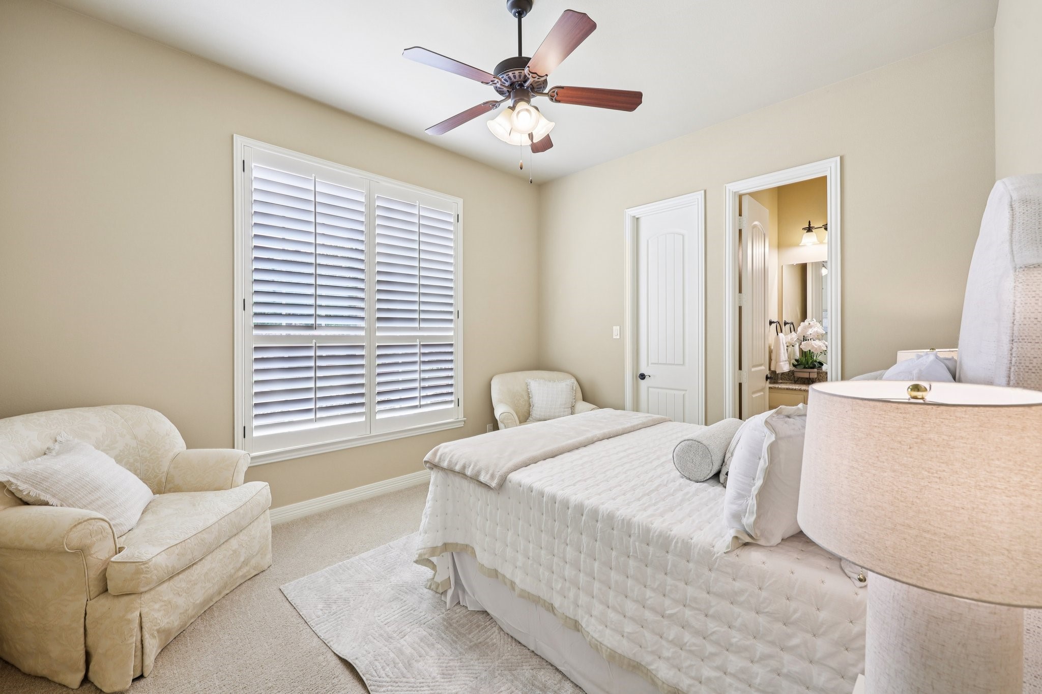 4320 Chevy Chase Lane