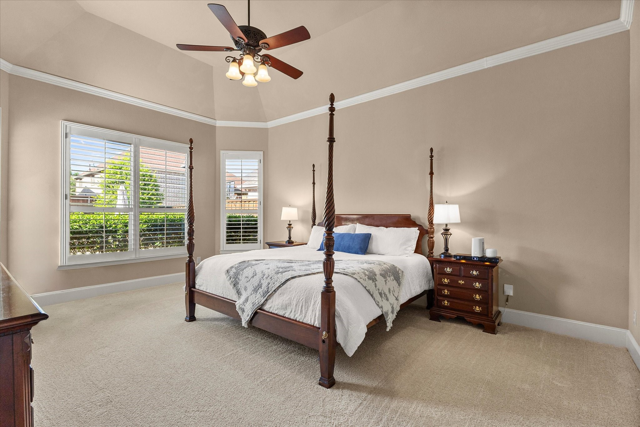 4320 Chevy Chase Lane