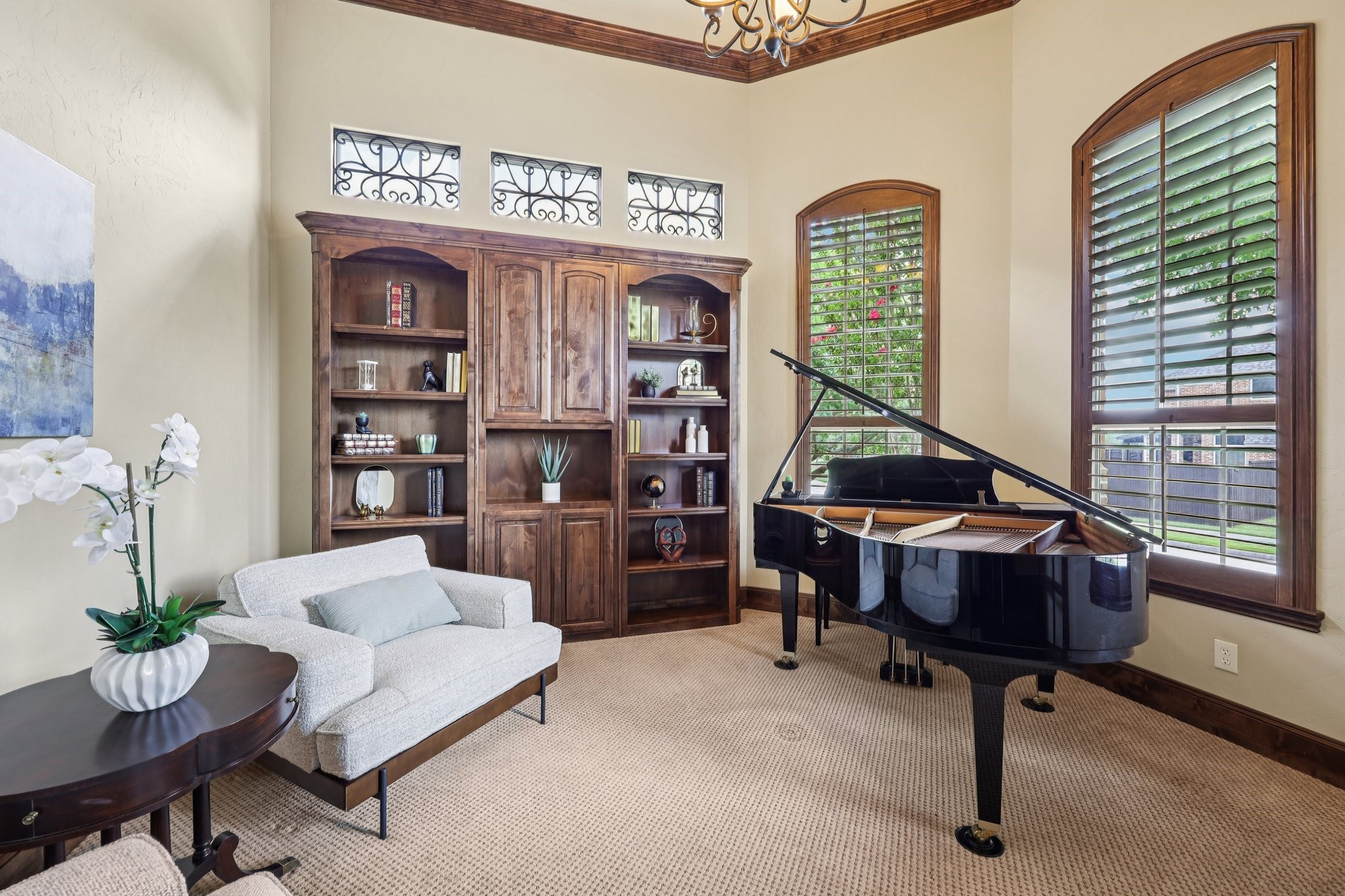 4320 Chevy Chase Lane