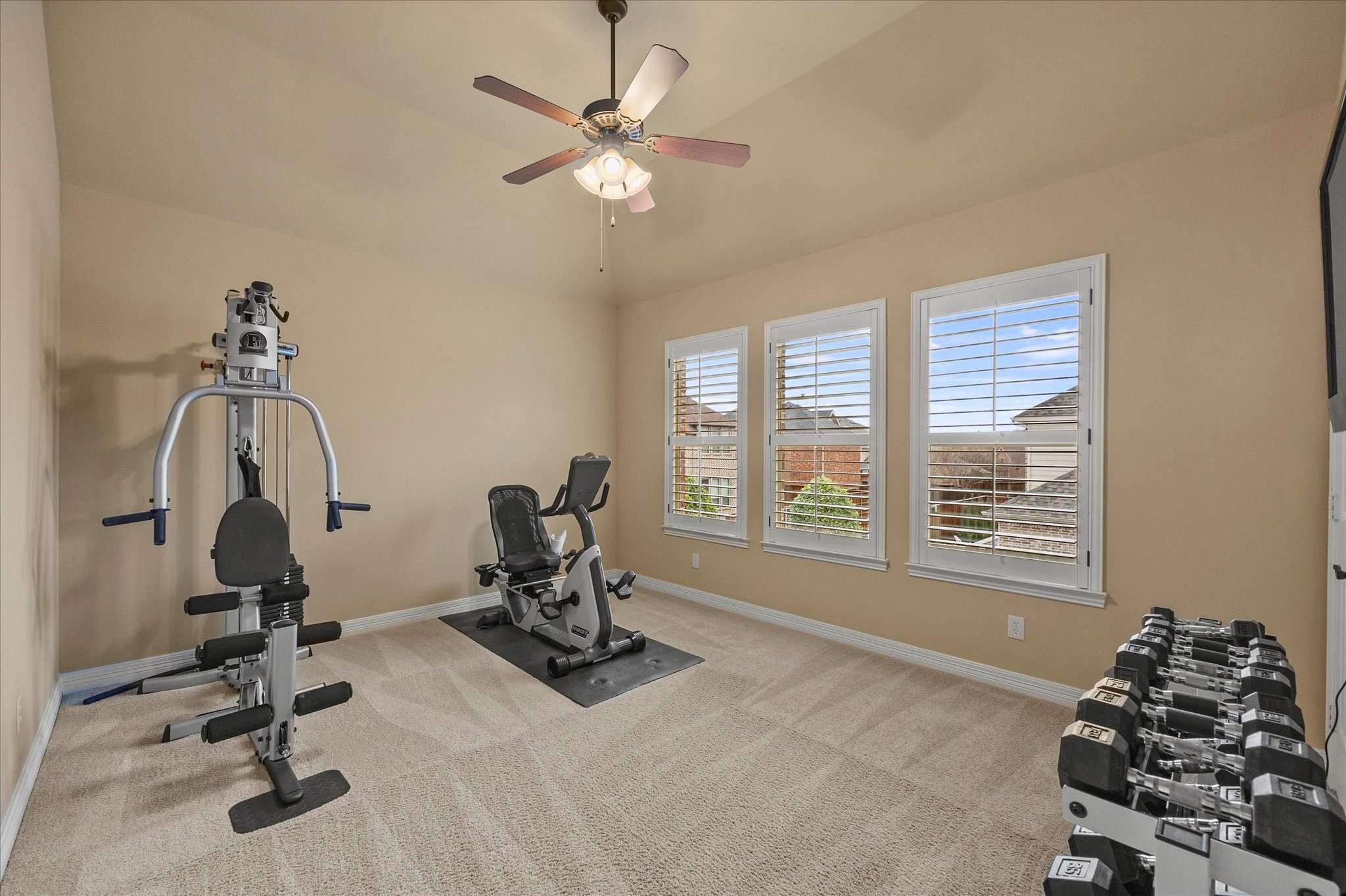 4320 Chevy Chase Lane