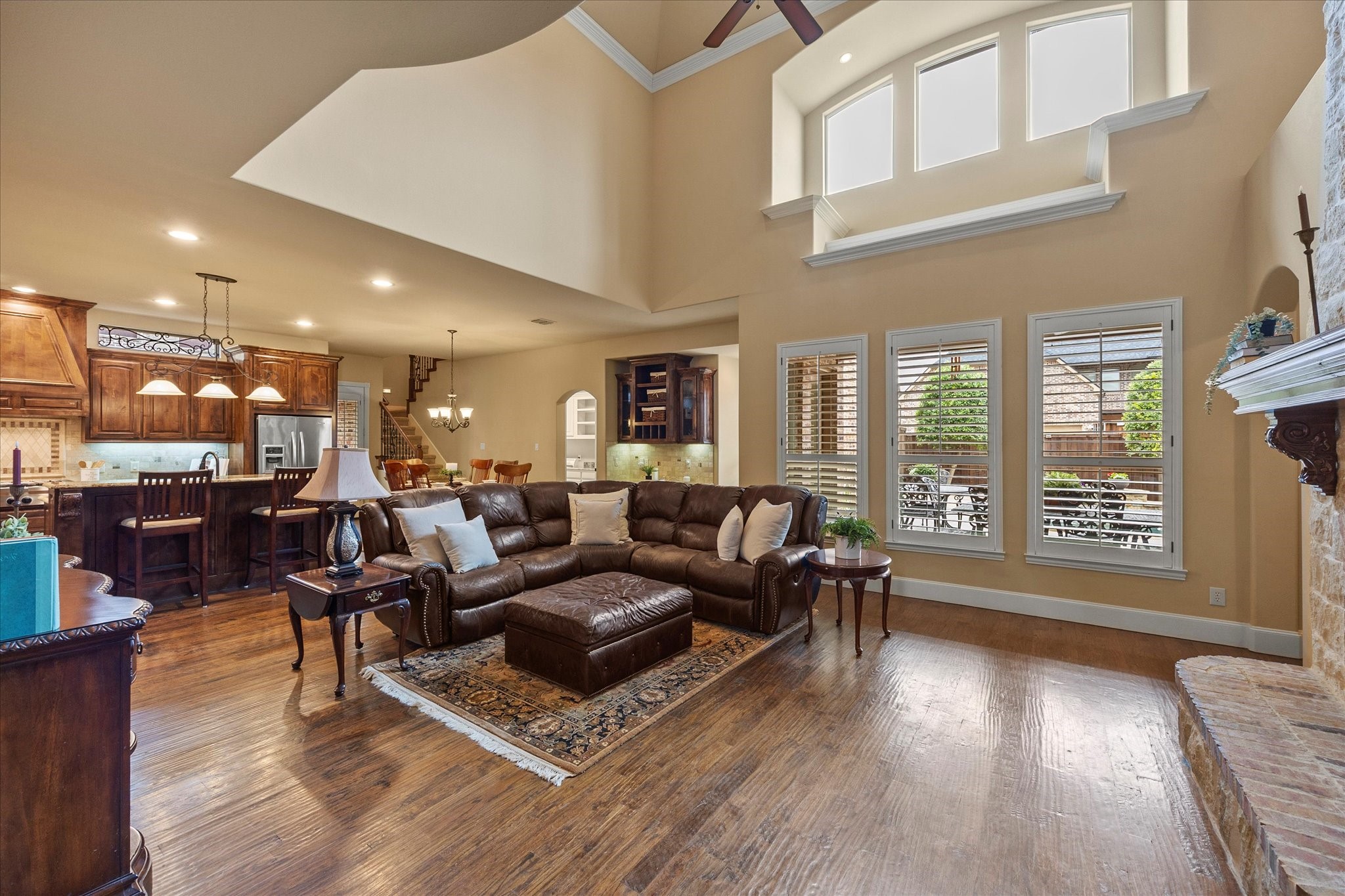 4320 Chevy Chase Lane