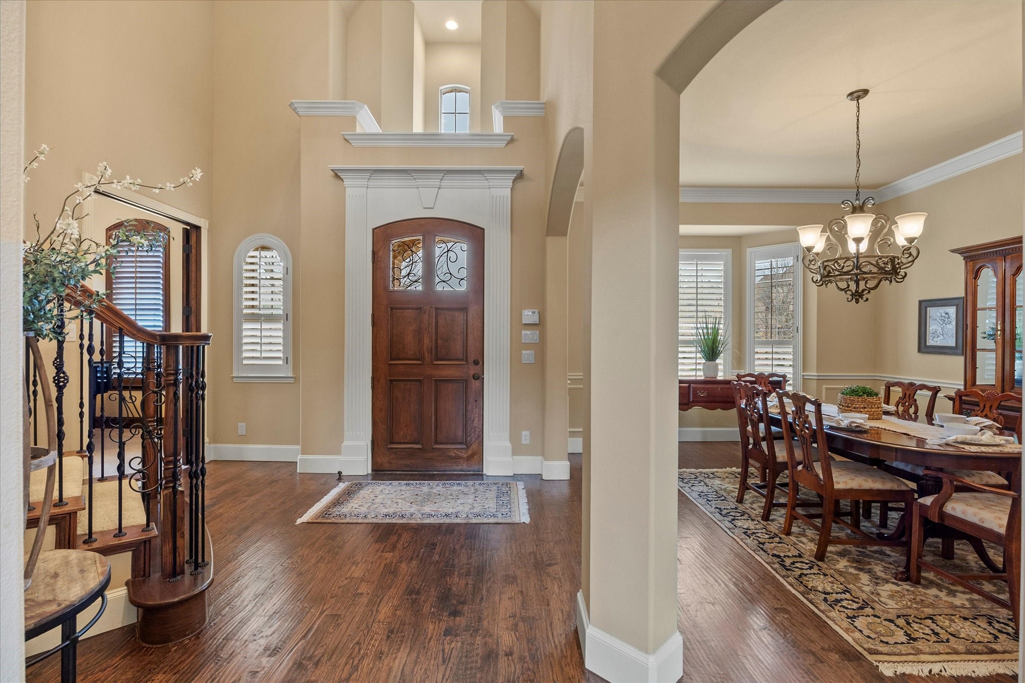 4320 Chevy Chase Lane