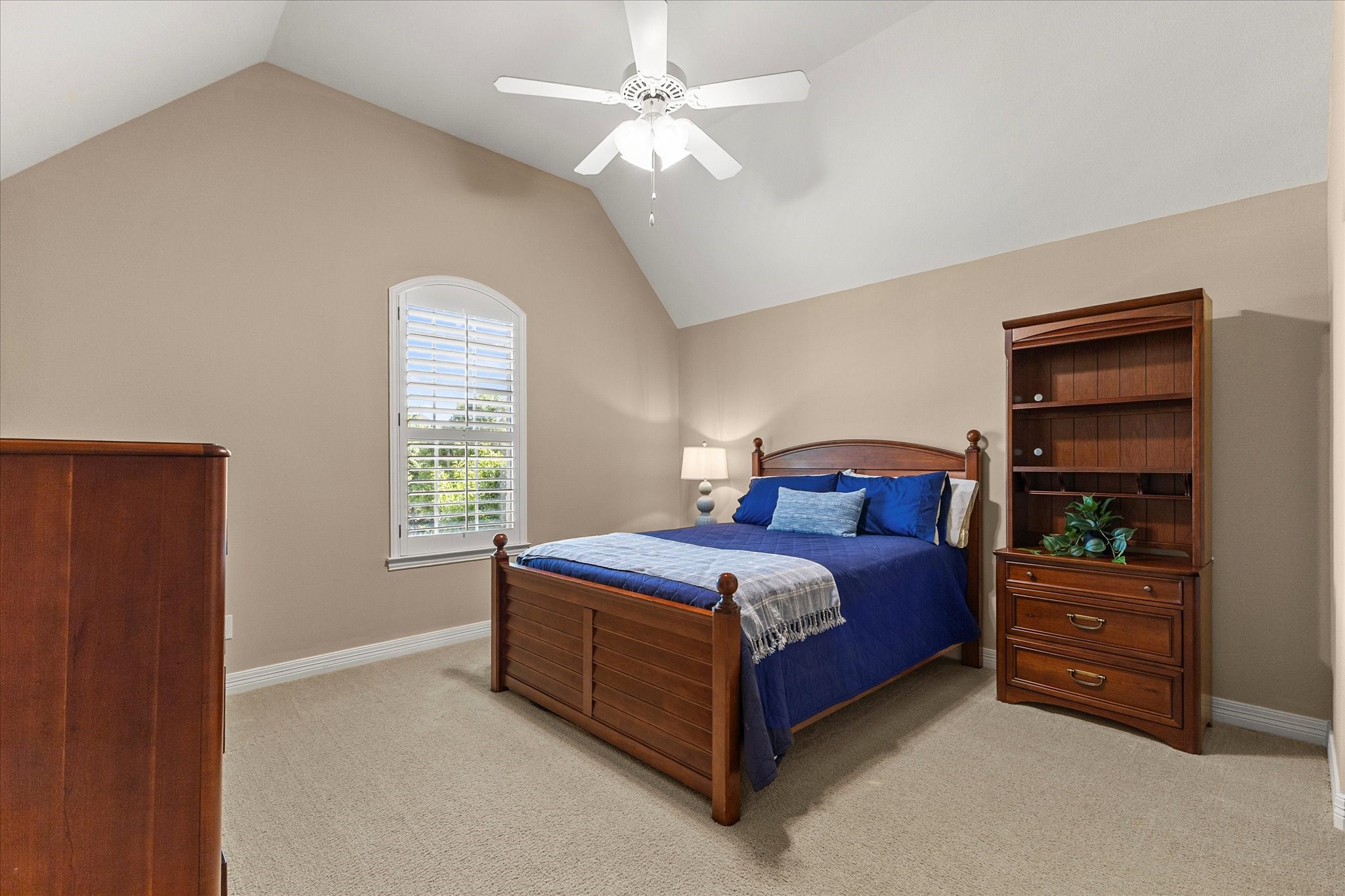 4320 Chevy Chase Lane