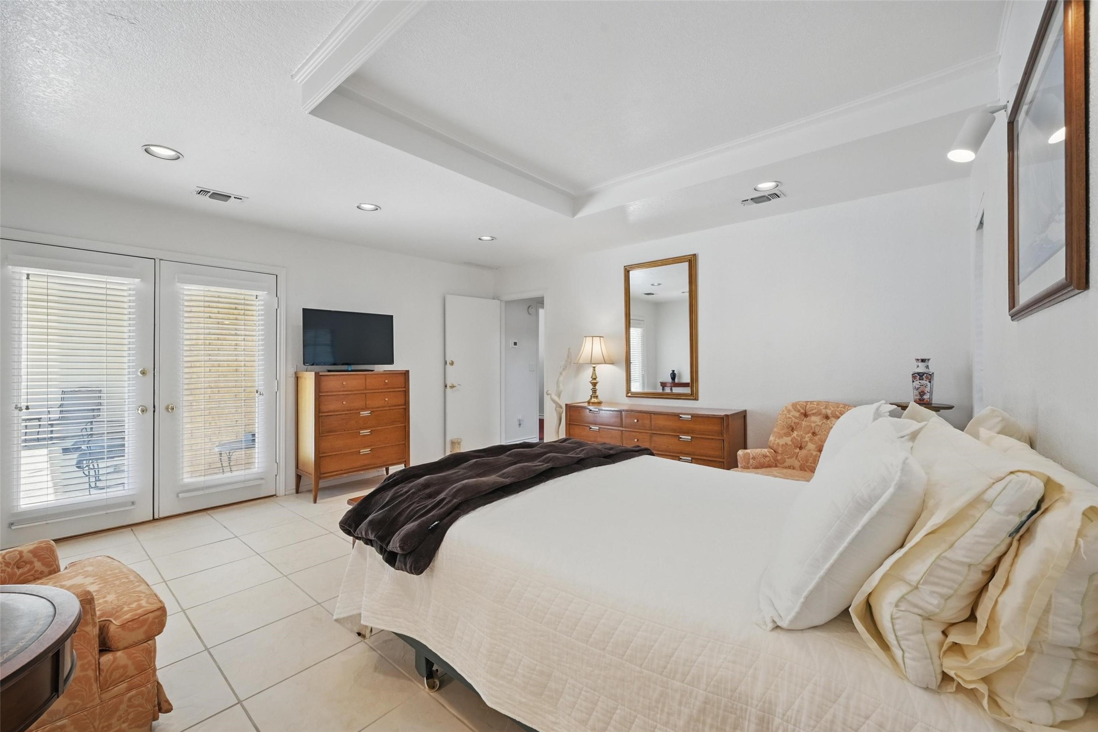 3620 Red Oak Drive