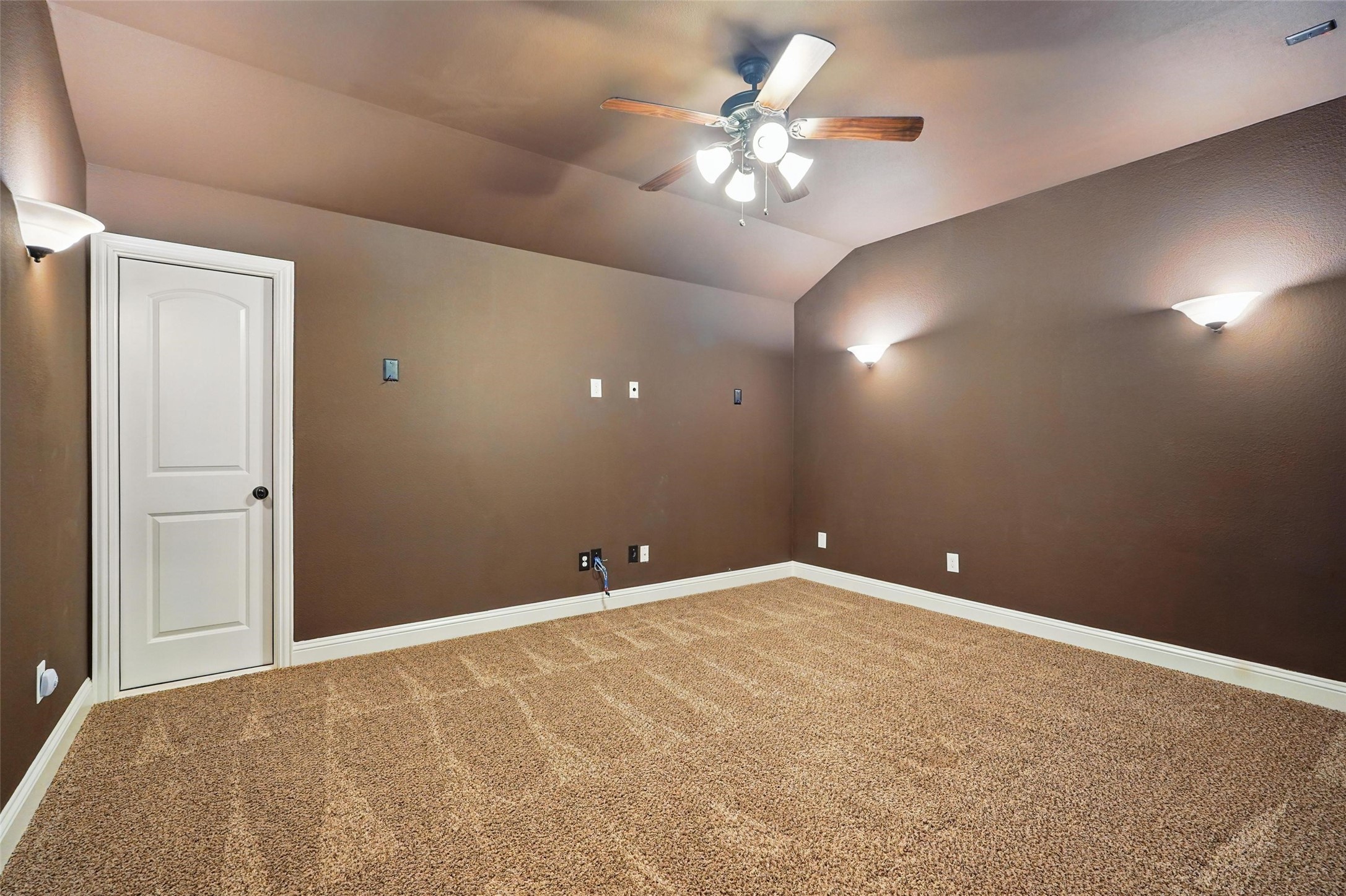 284 Arbury Drive