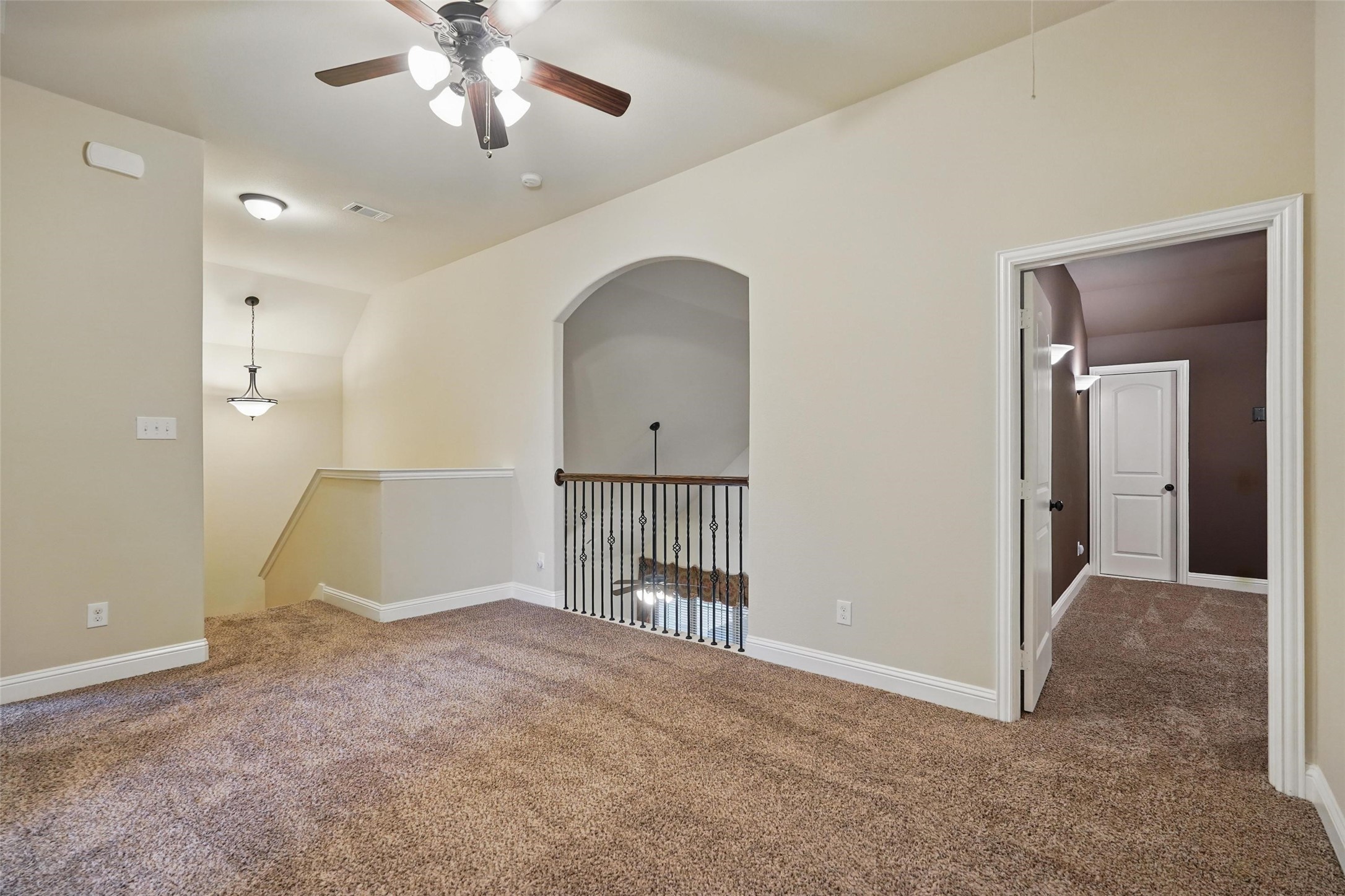 284 Arbury Drive
