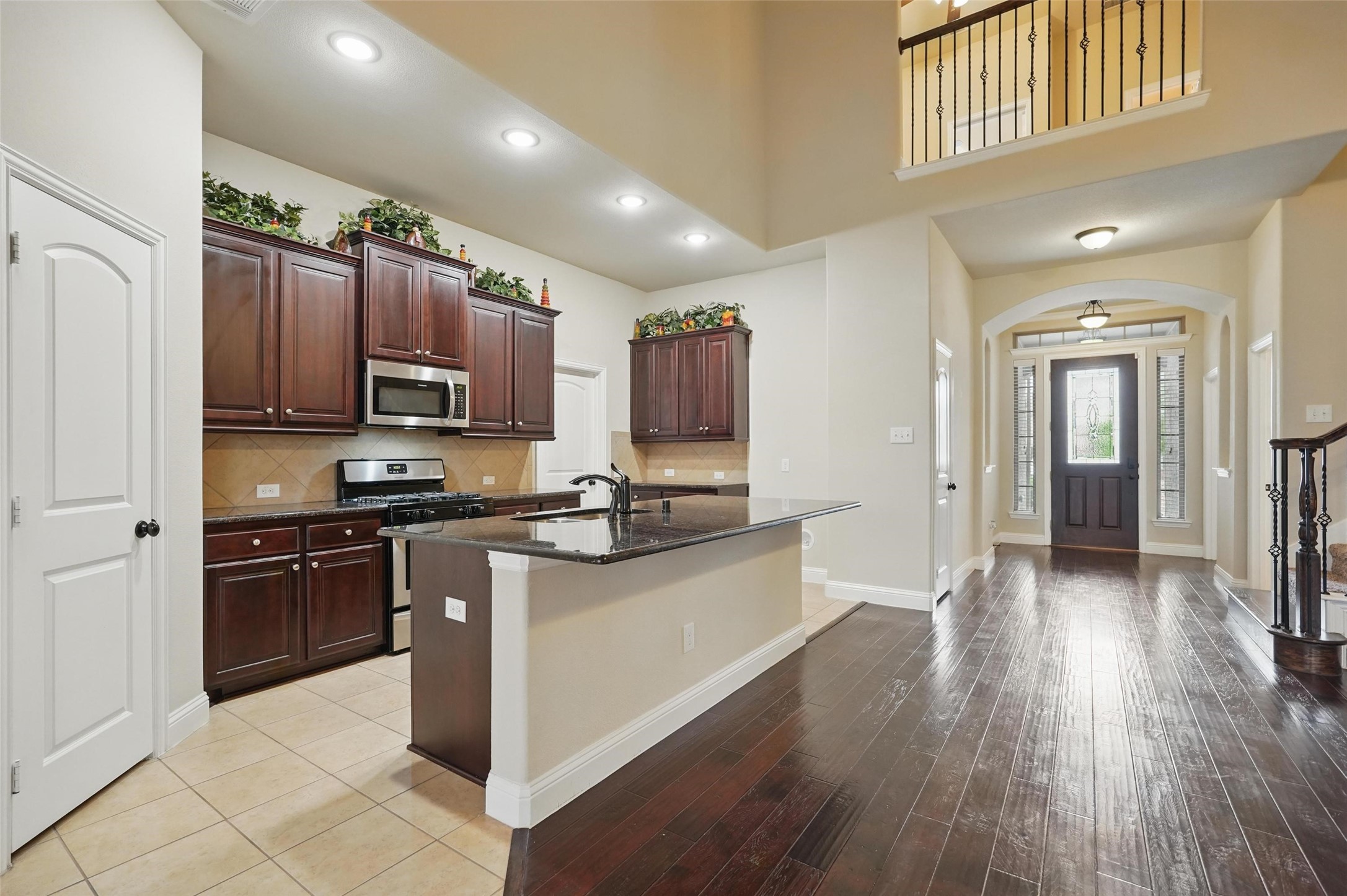 284 Arbury Drive