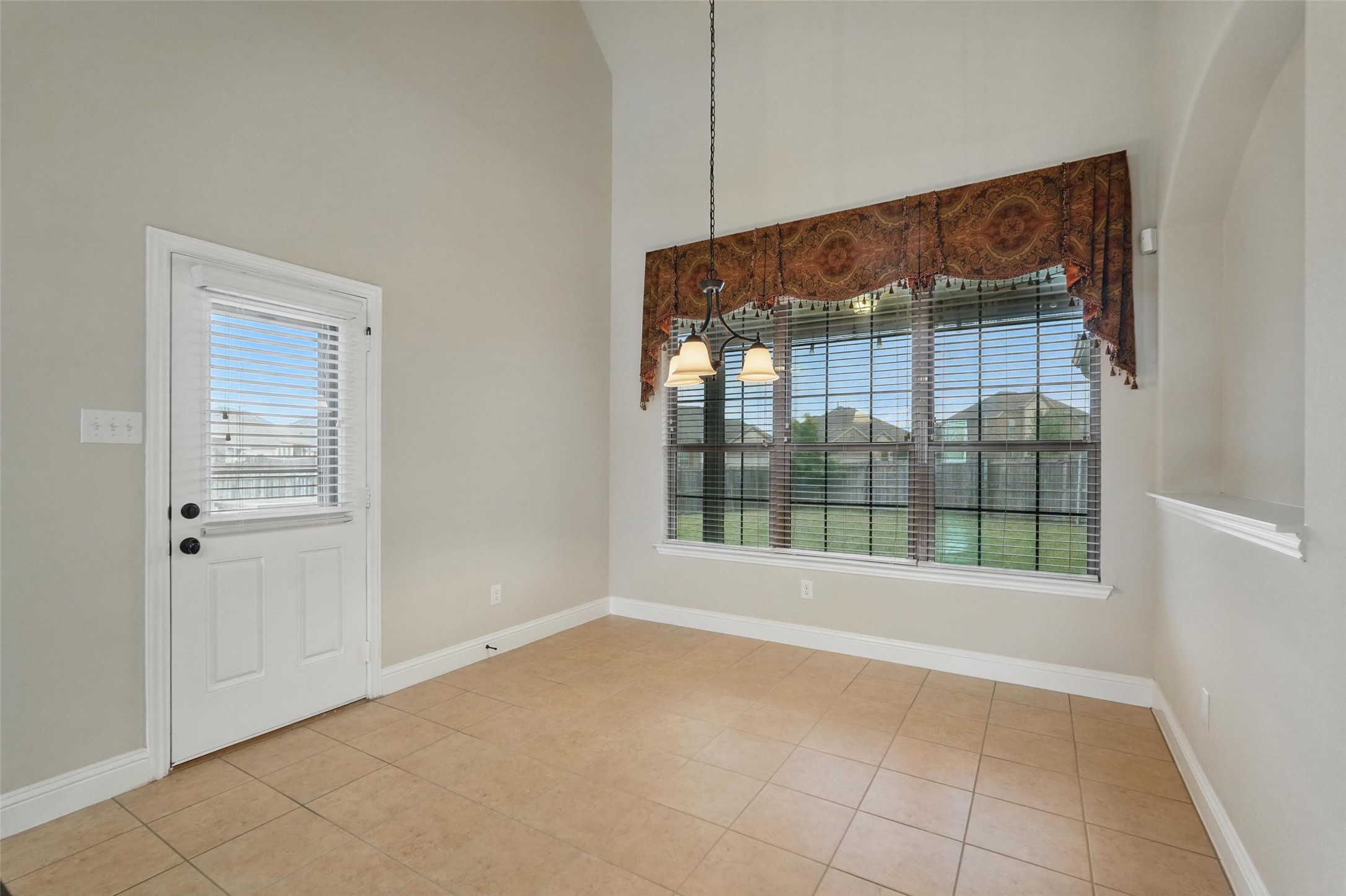 284 Arbury Drive