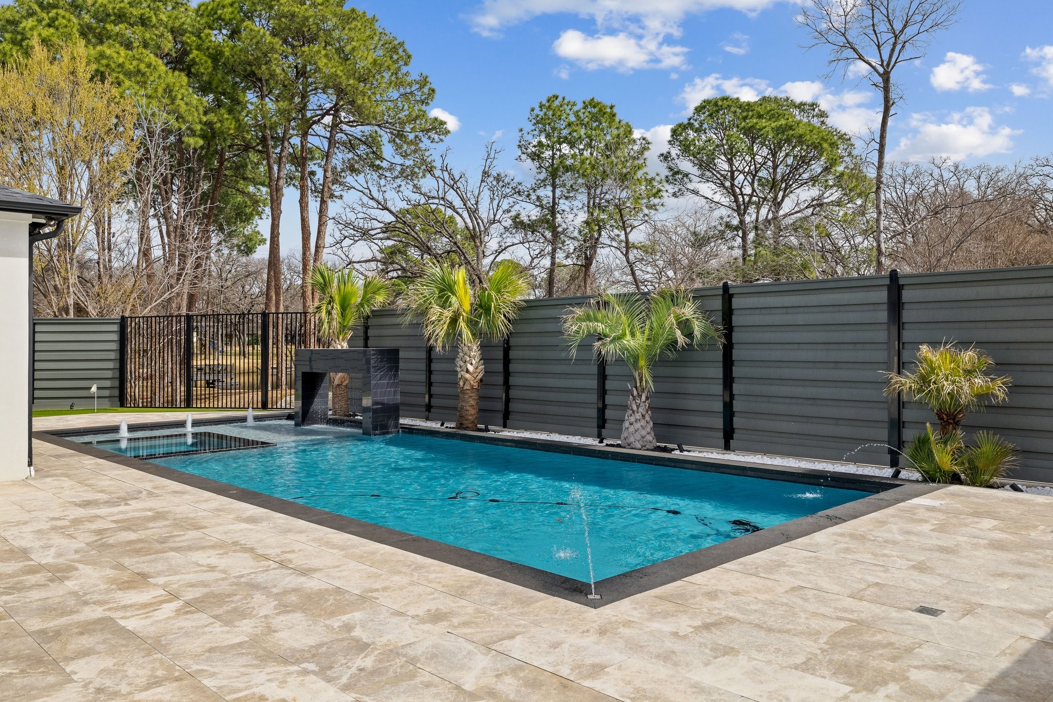 1515 N Fielder Road