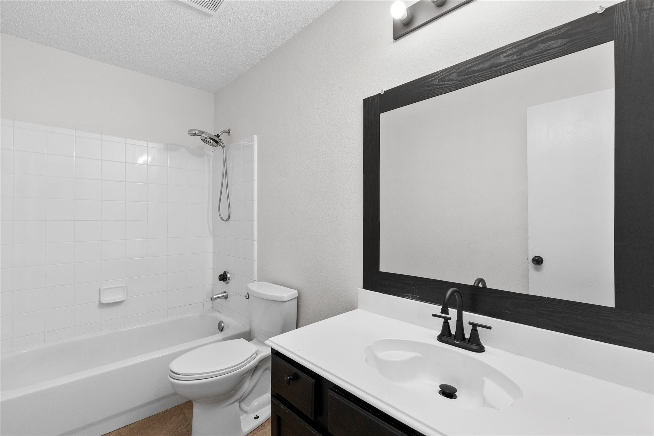 1800 Summer Glen Court