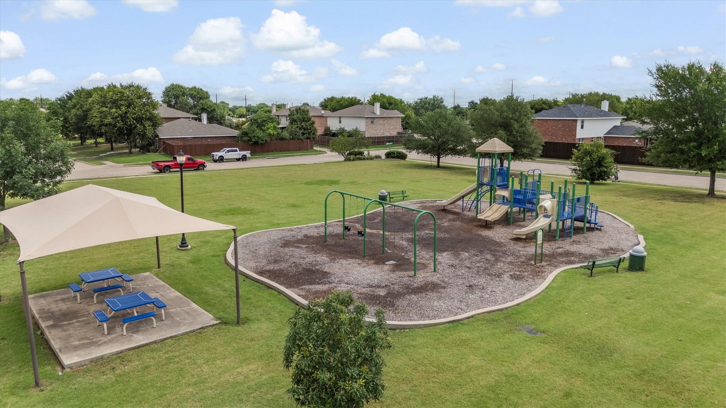 1800 Summer Glen Court