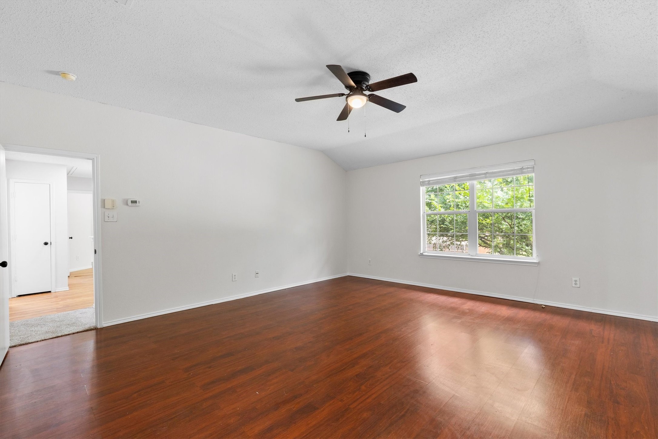 1800 Summer Glen Court