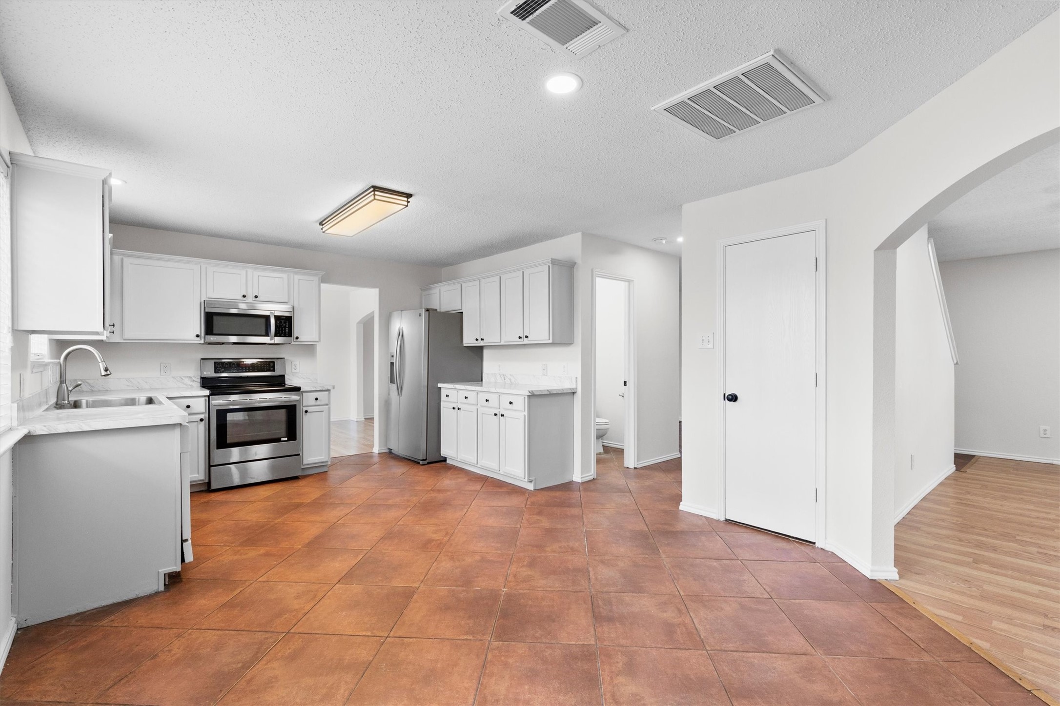 1800 Summer Glen Court