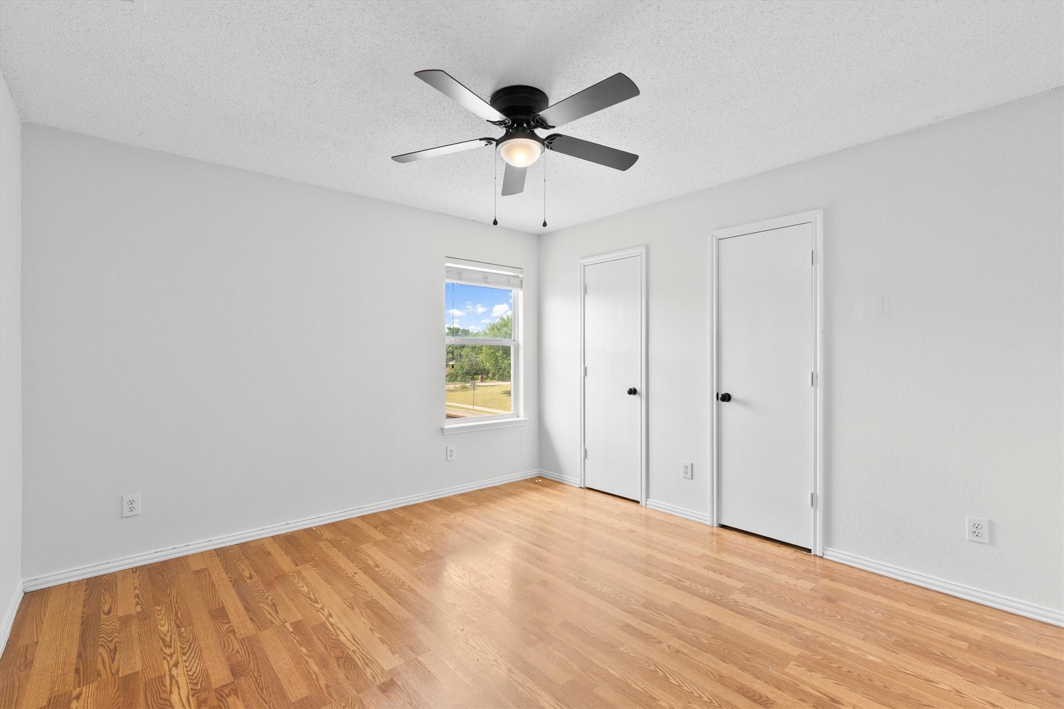 1800 Summer Glen Court