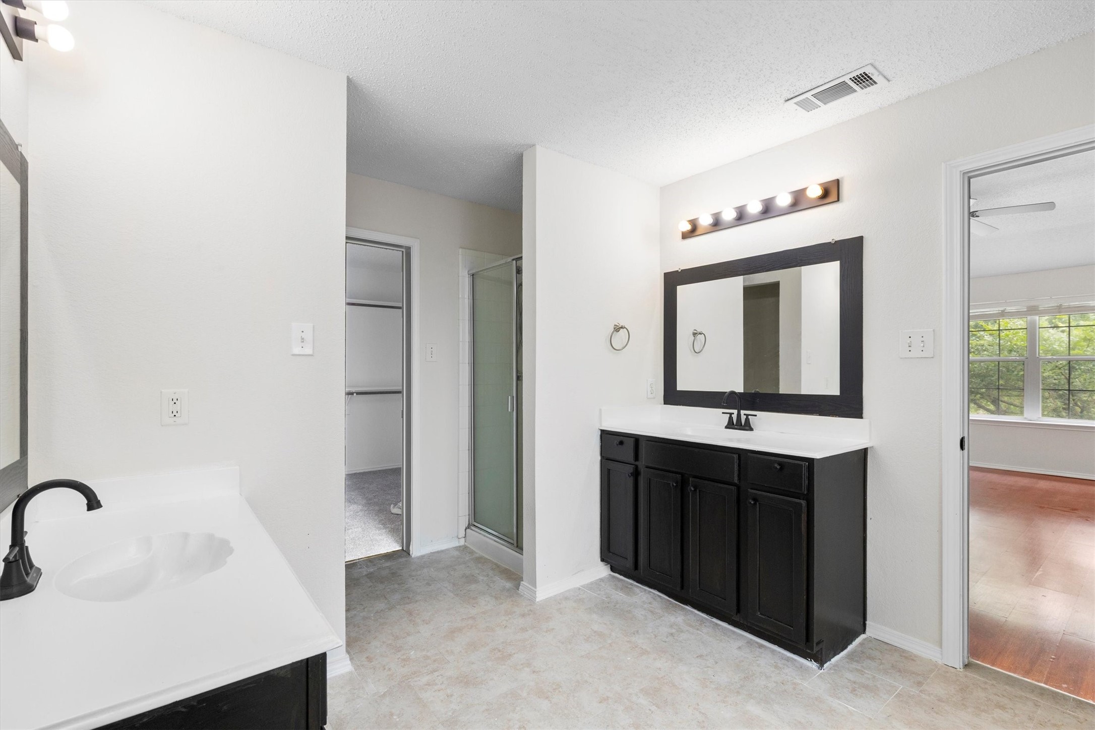 1800 Summer Glen Court