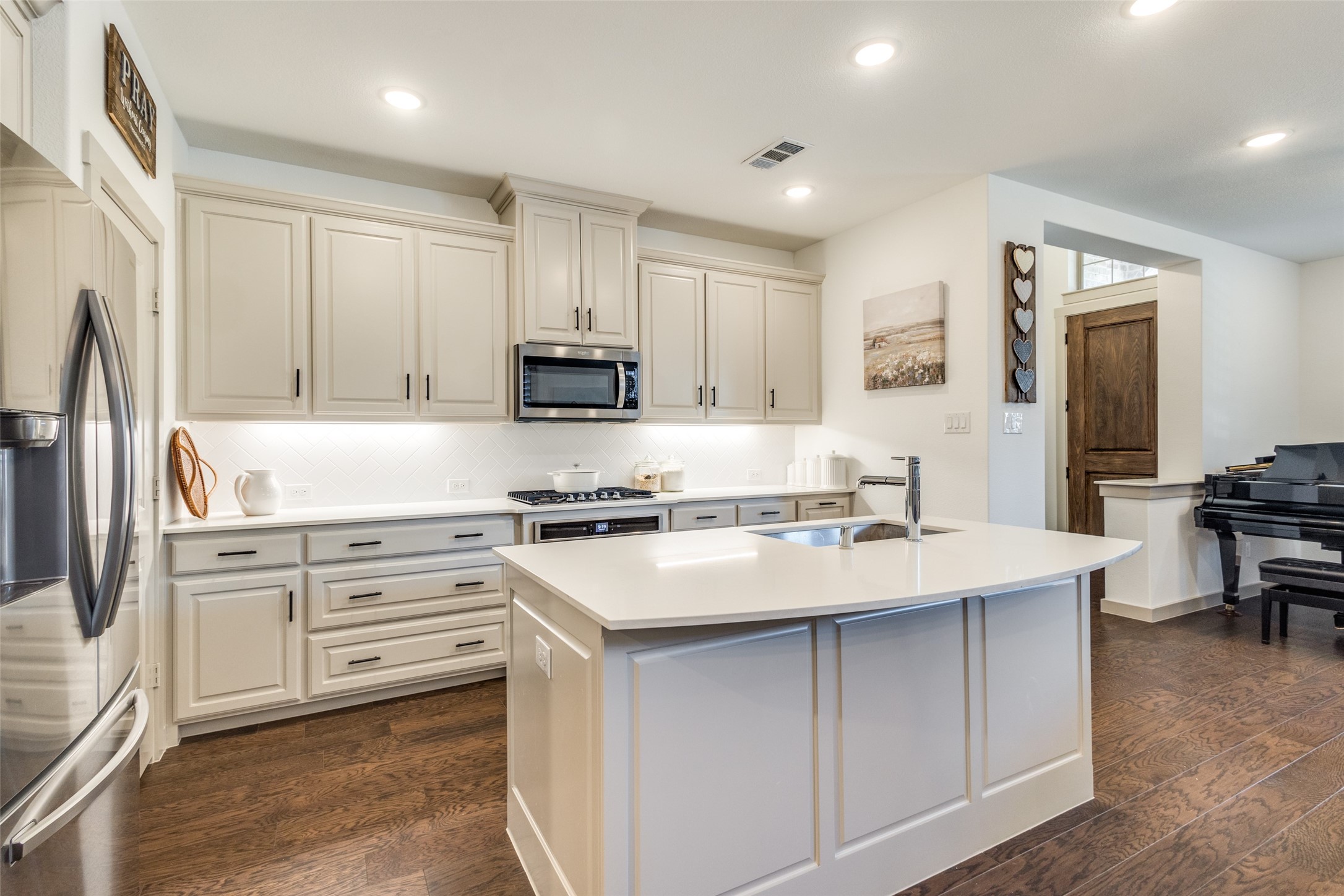 1221 Casselberry Drive