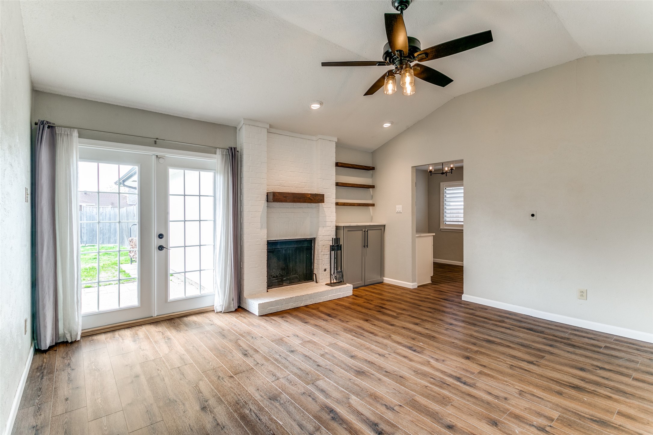 1730 Clarendon Drive