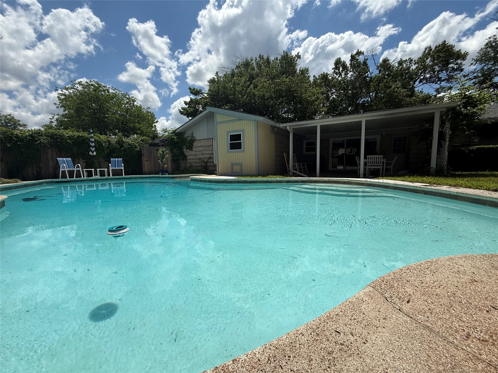 5413 Jerri Lane