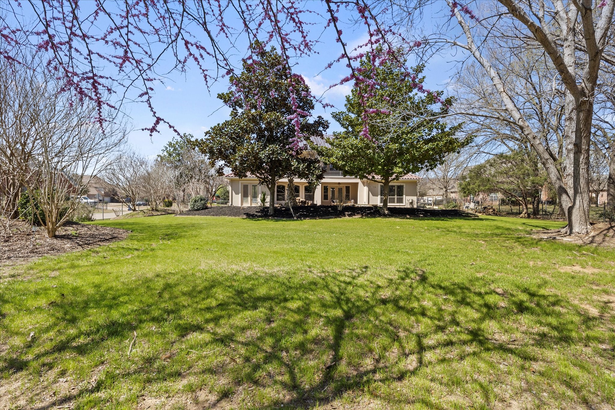 945 Deer Hollow Boulevard