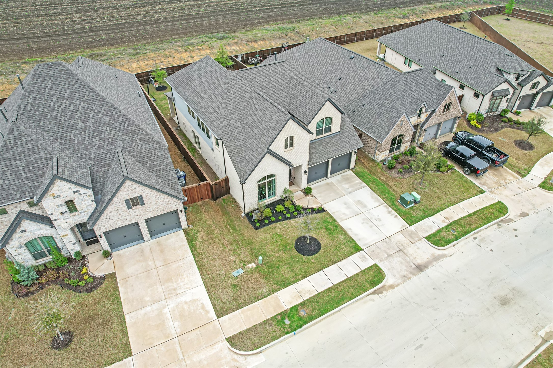1811 Cypress Gap Trail