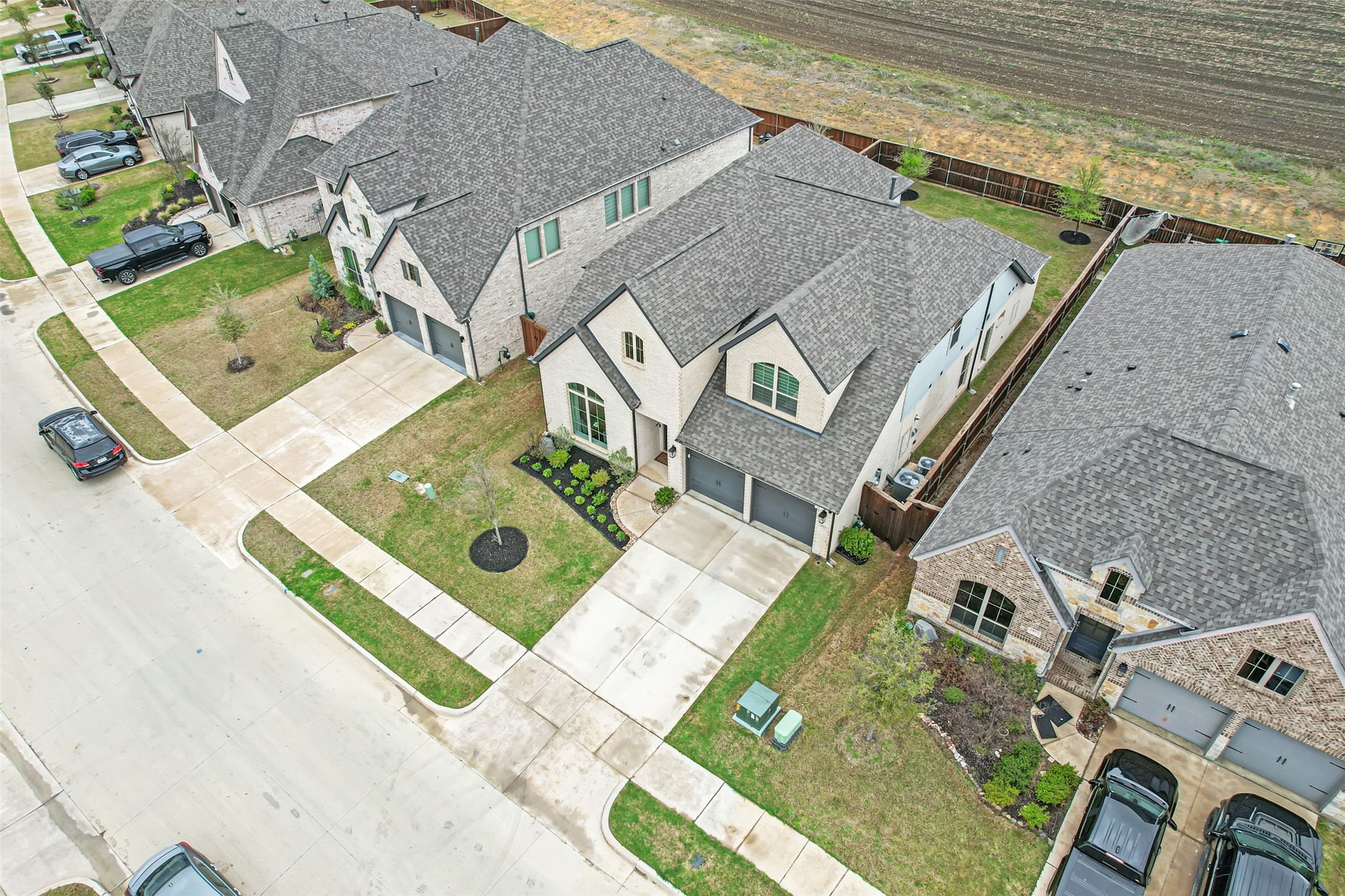 1811 Cypress Gap Trail