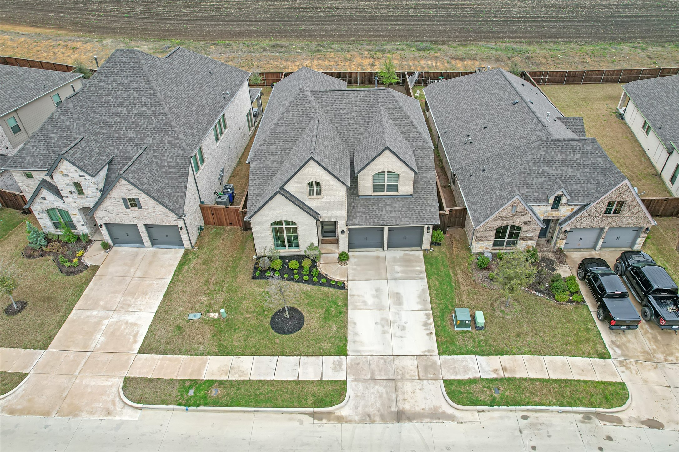 1811 Cypress Gap Trail