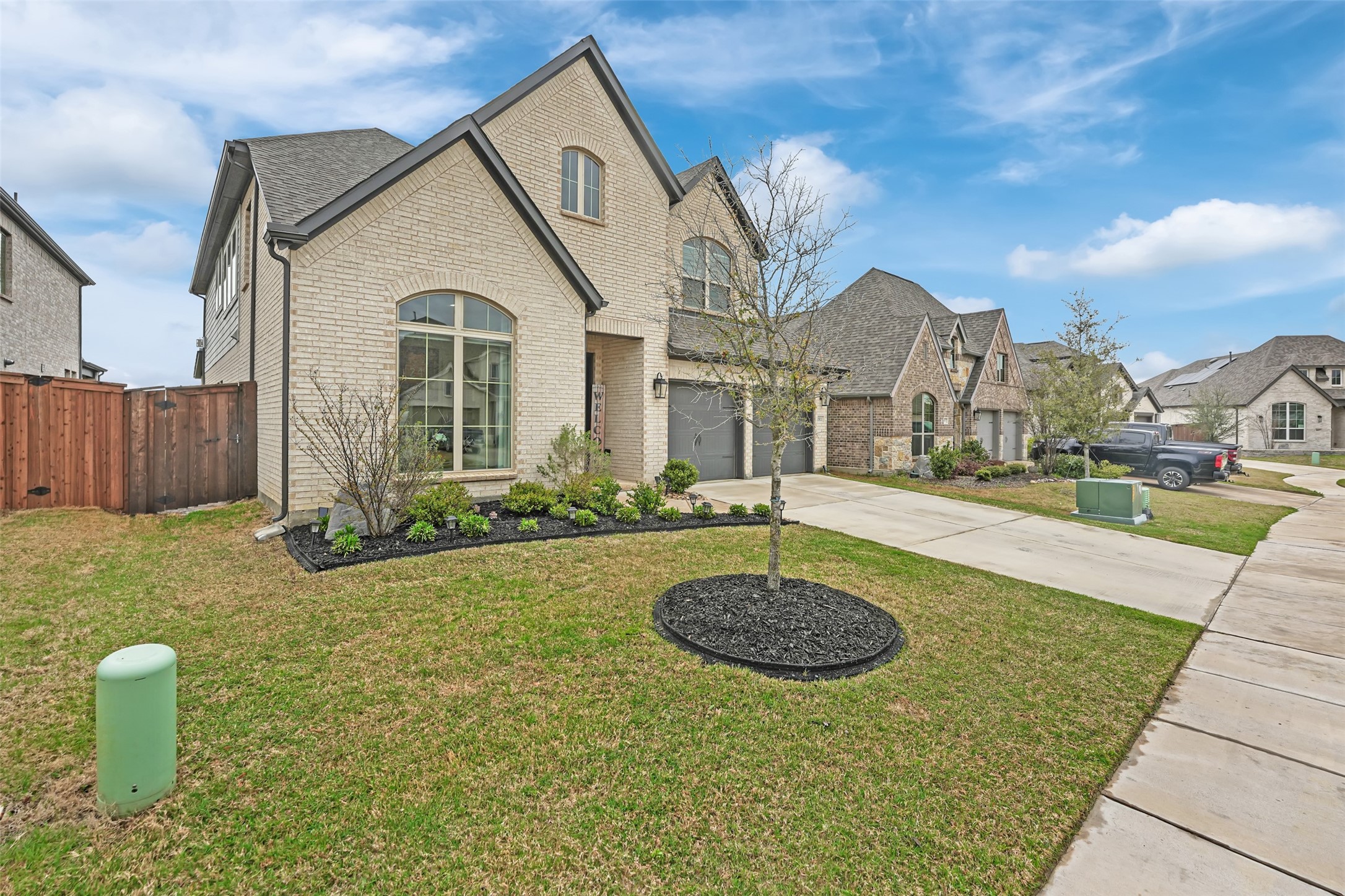 1811 Cypress Gap Trail