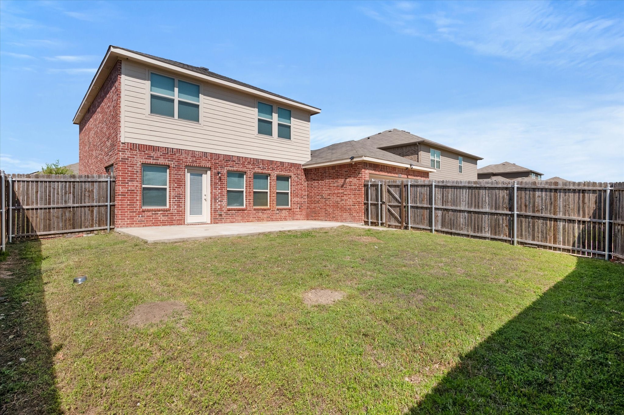 2044 Glen Hollow Drive
