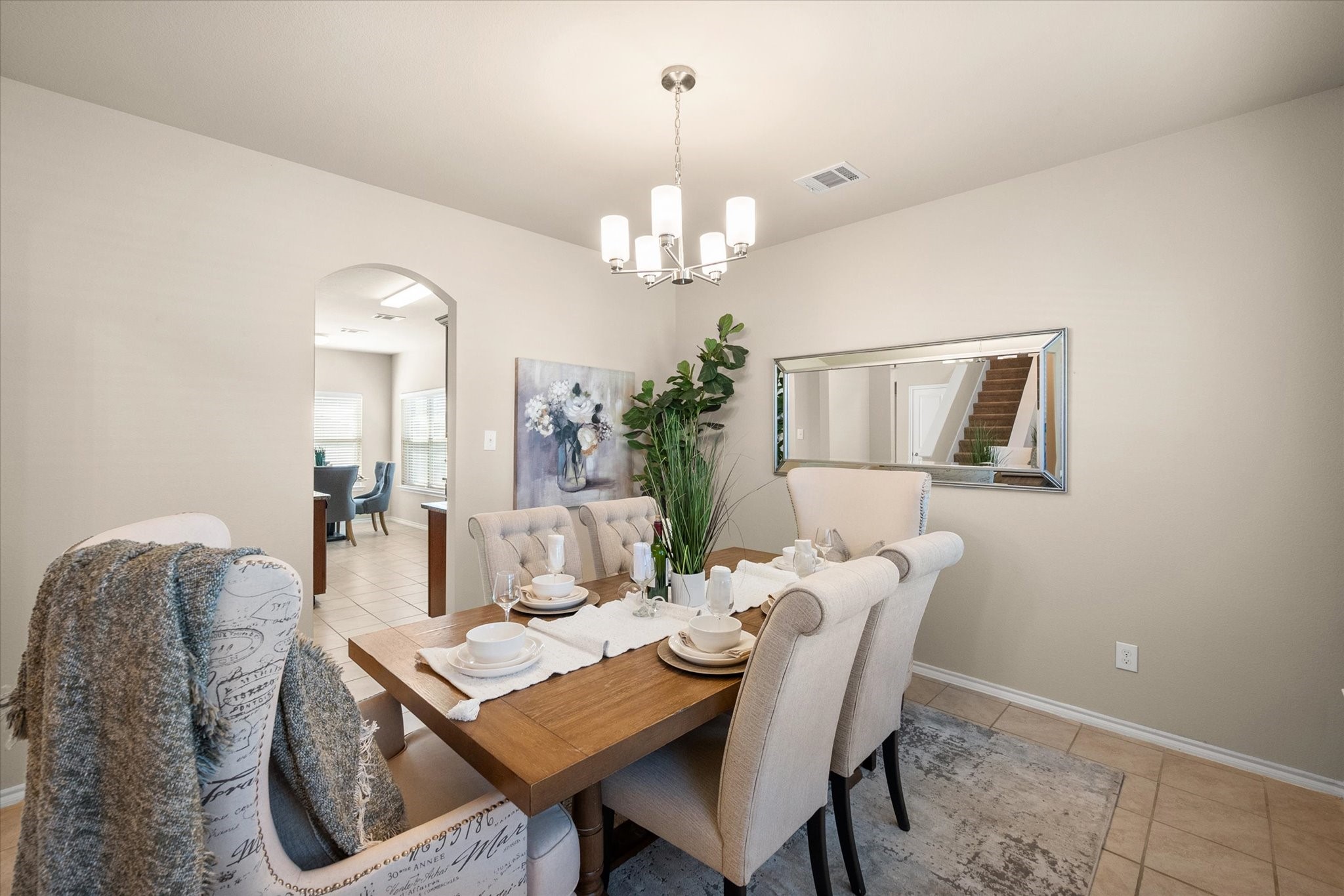 2044 Glen Hollow Drive